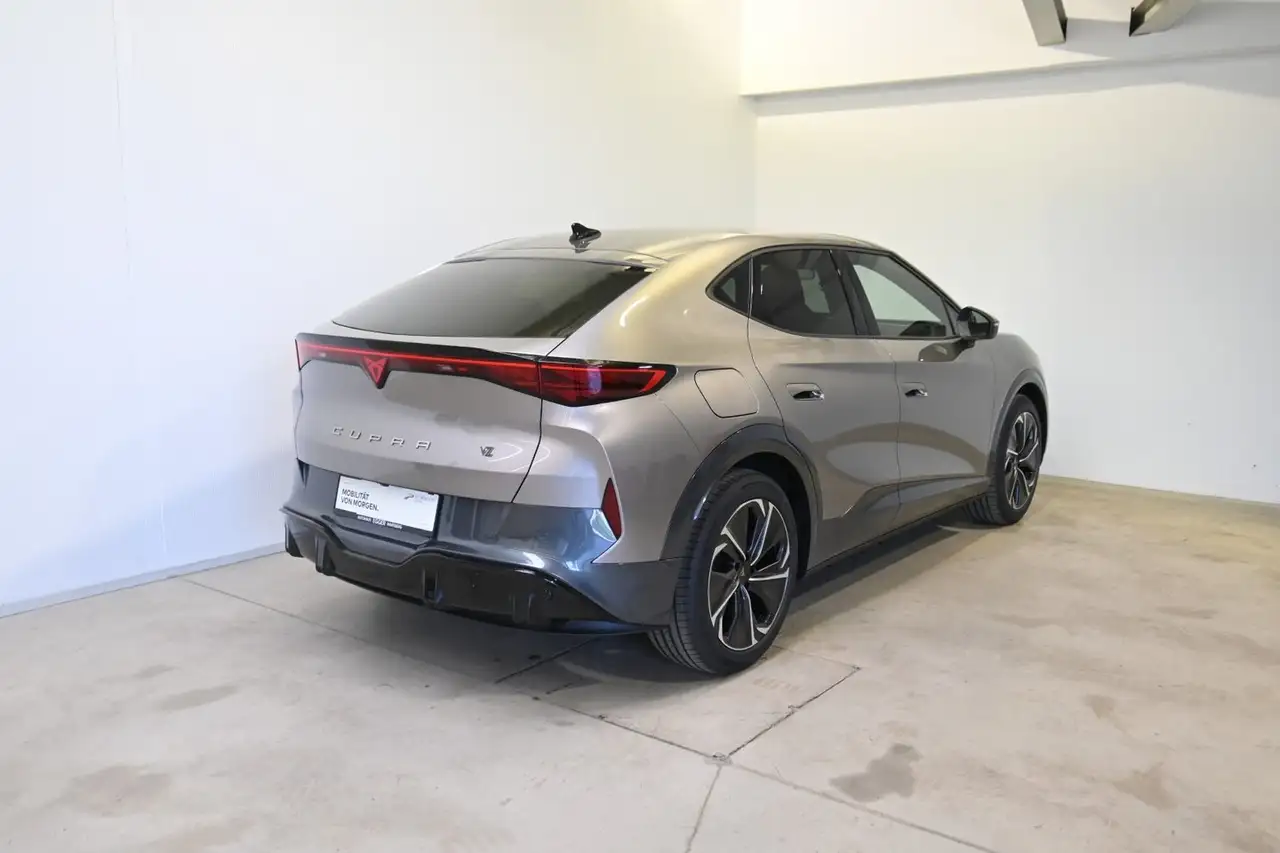 CUPRA Tavascan 2026