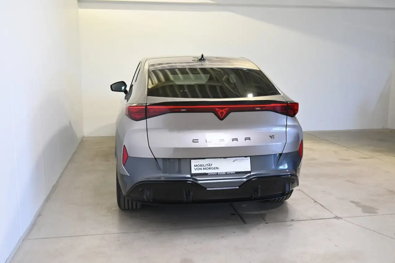 CUPRA Tavascan 2026