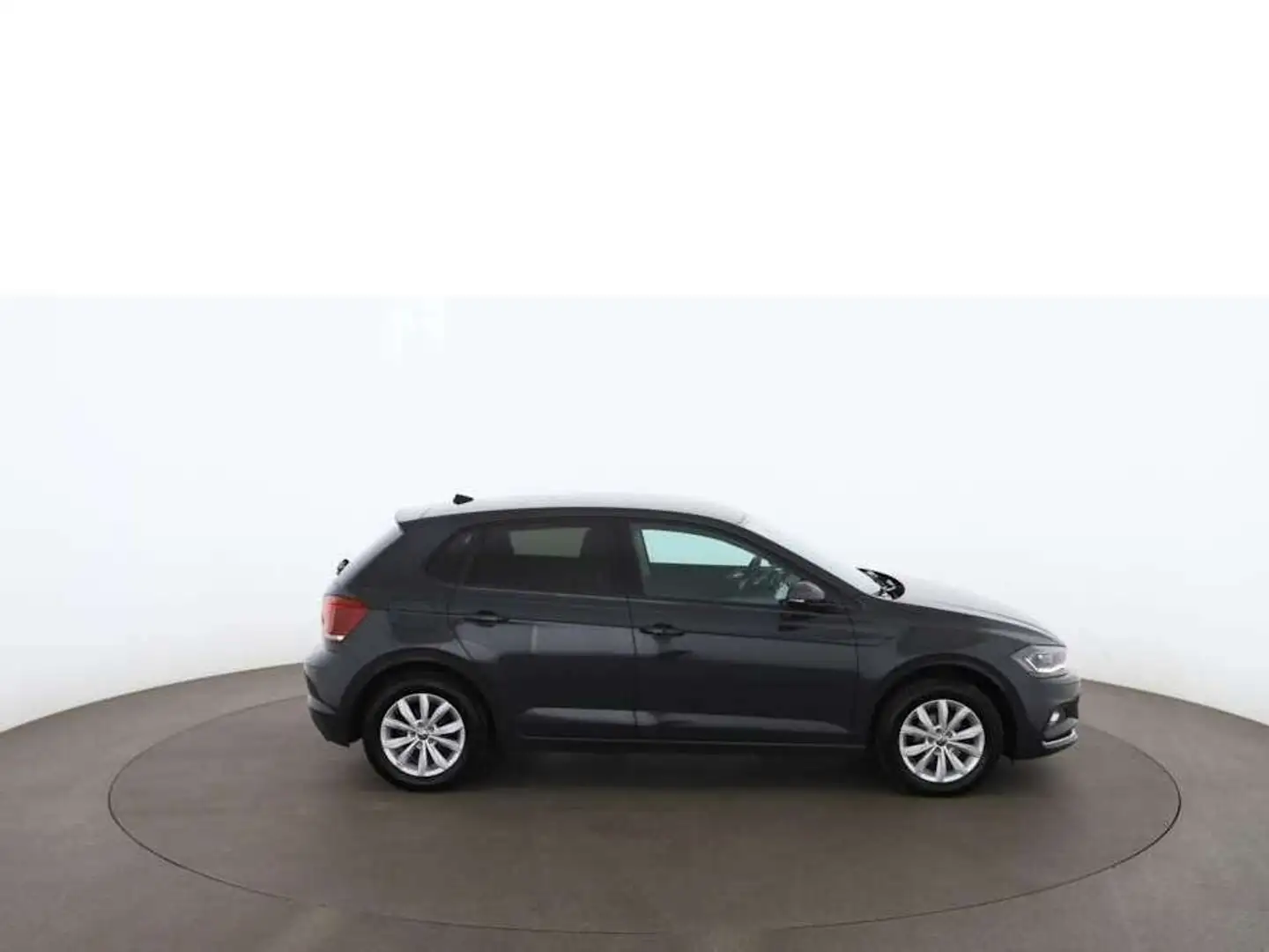Volkswagen Polo VI 1.0 TSI Highline LED RADAR NAVI SITZHZG Grau - 2