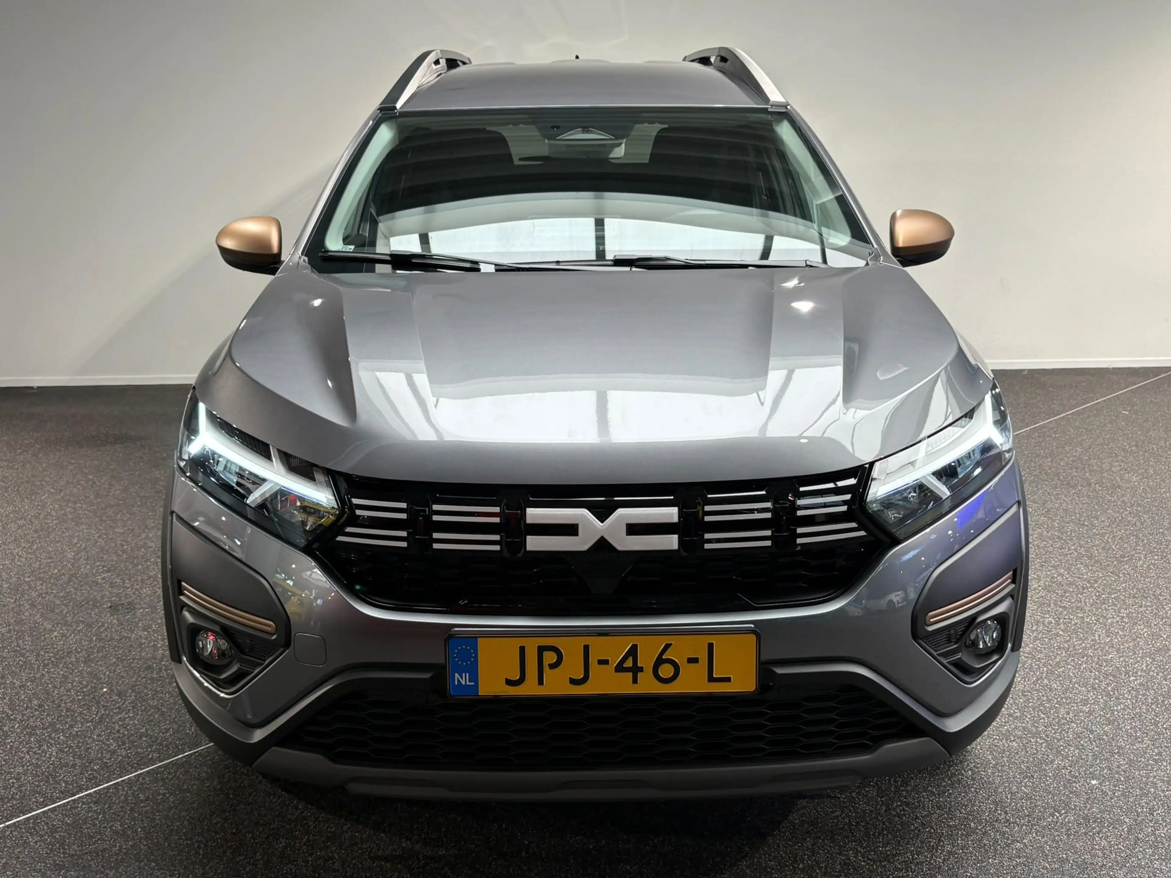 Dacia Jogger 1.6 Hybrid 140 Extreme 7p. | Demo | 7 Persoons | N — photo 15