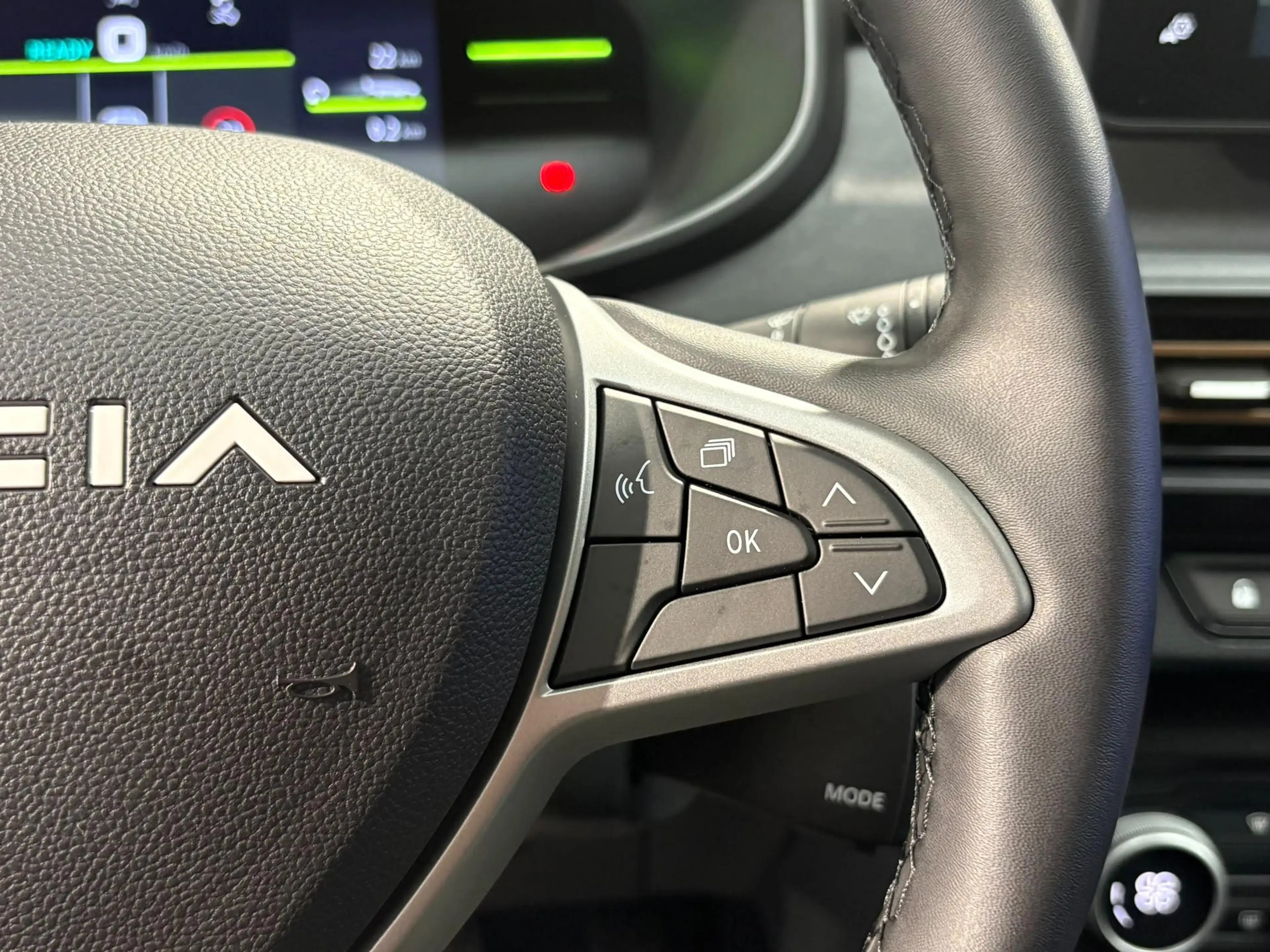 Dacia Jogger 1.6 Hybrid 140 Extreme 7p. | Demo | 7 Persoons | N — photo 19