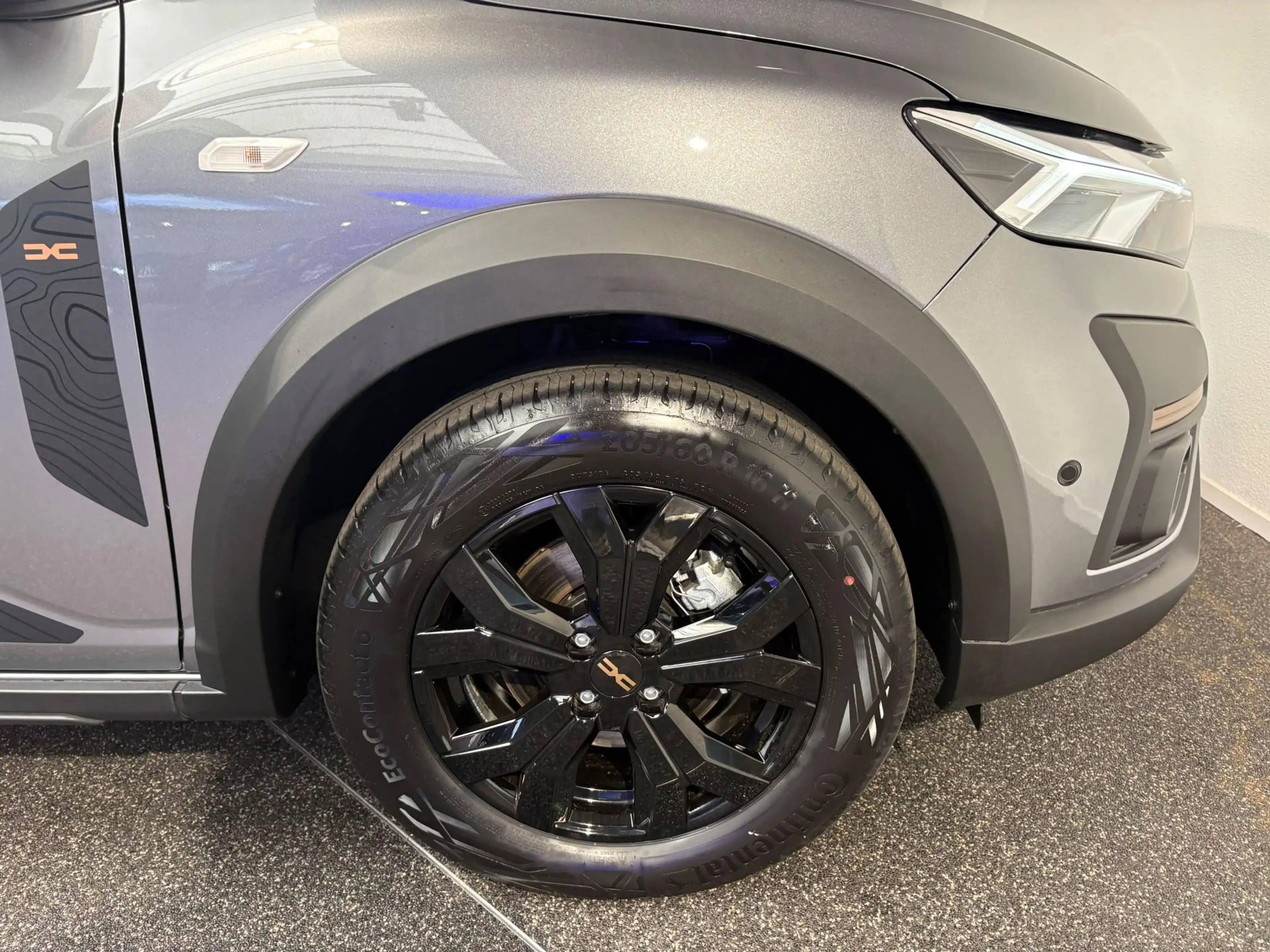 Dacia Jogger 1.6 Hybrid 140 Extreme 7p. | Demo | 7 Persoons | N — photo 23