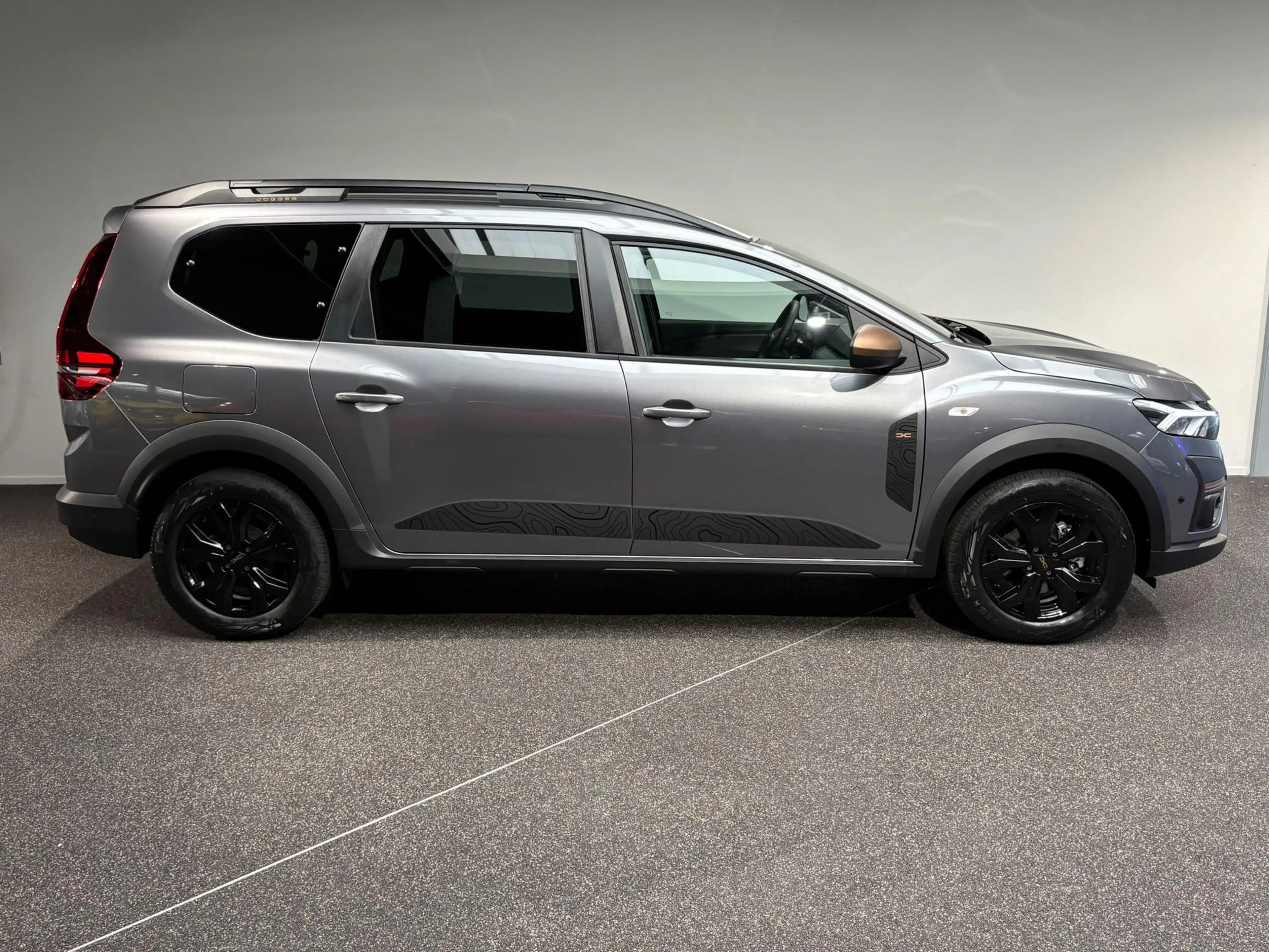 Dacia Jogger 1.6 Hybrid 140 Extreme 7p. | Demo | 7 Persoons | N — photo 14