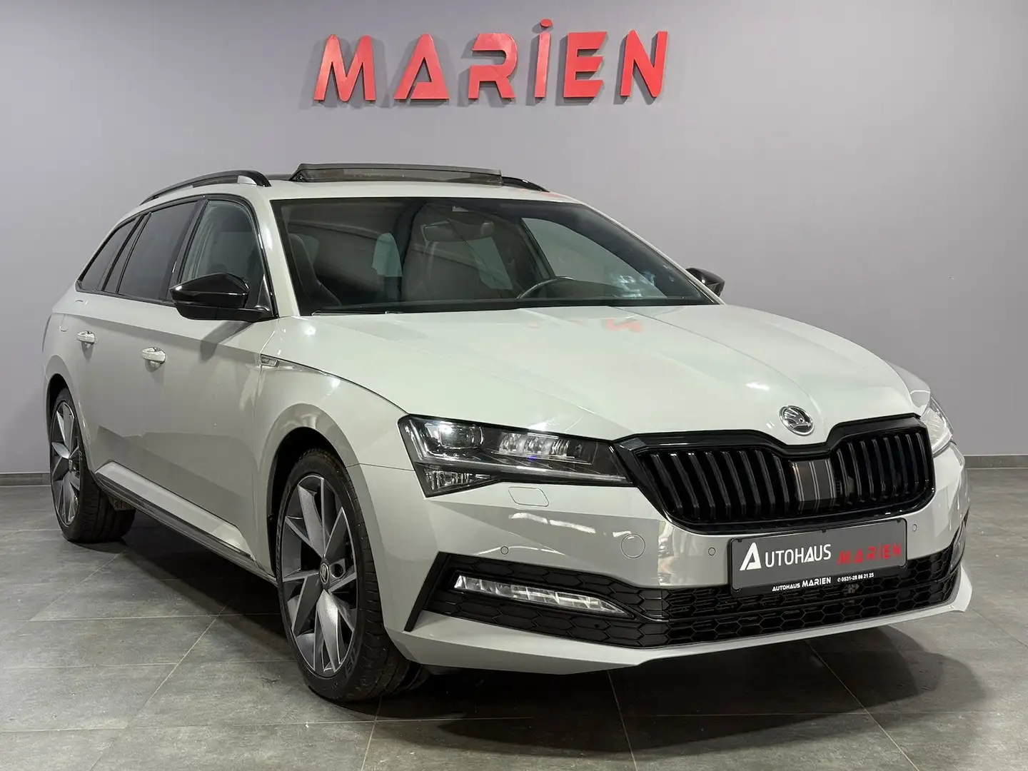 Skoda Superb 2.0 TDI DSG*Sportline*MATRIX*PANO*VIRTUAL Gris - 2