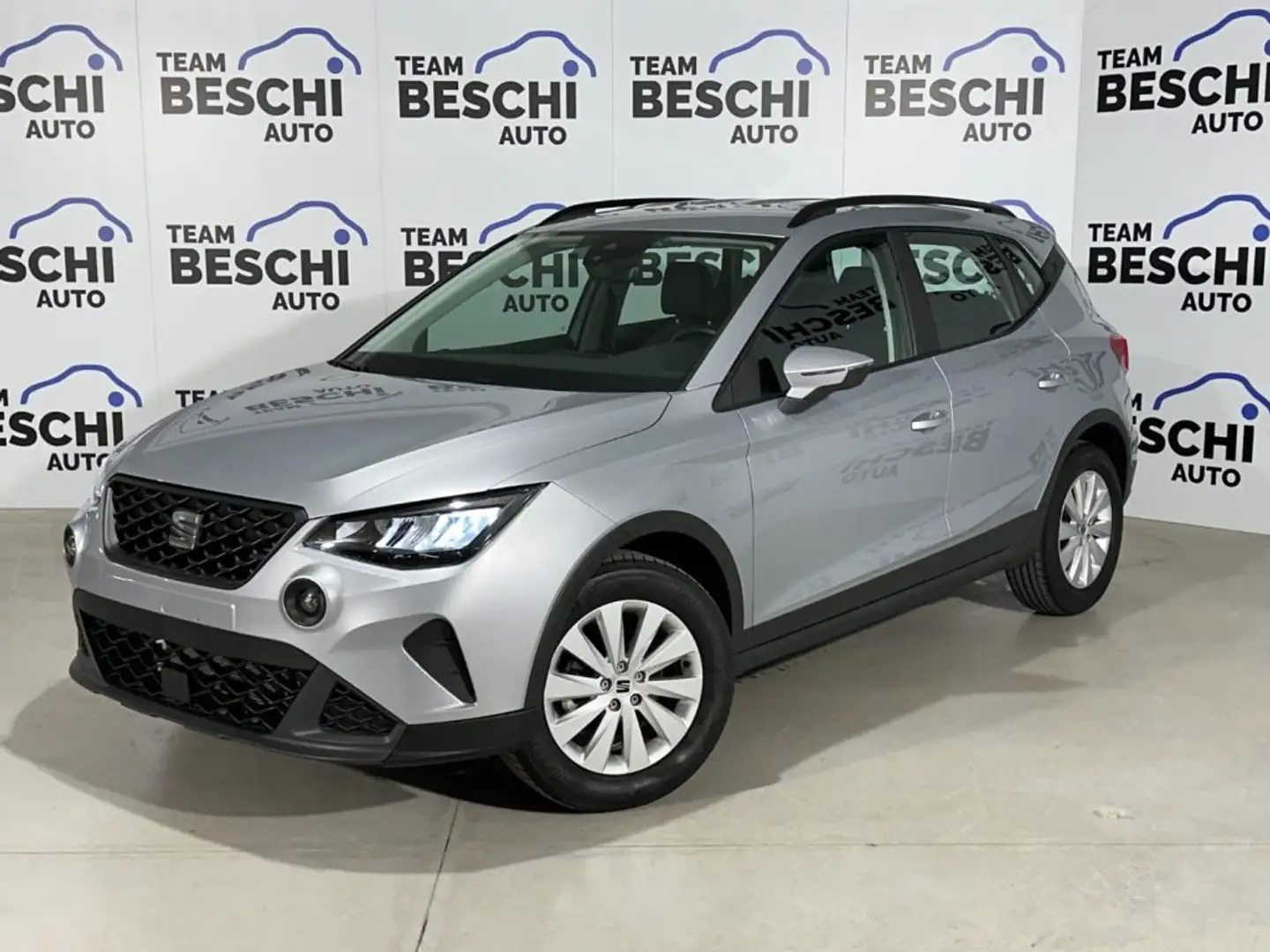 SEAT Arona 1.0 EcoTSI 110 CV DSG Style Argento - 1