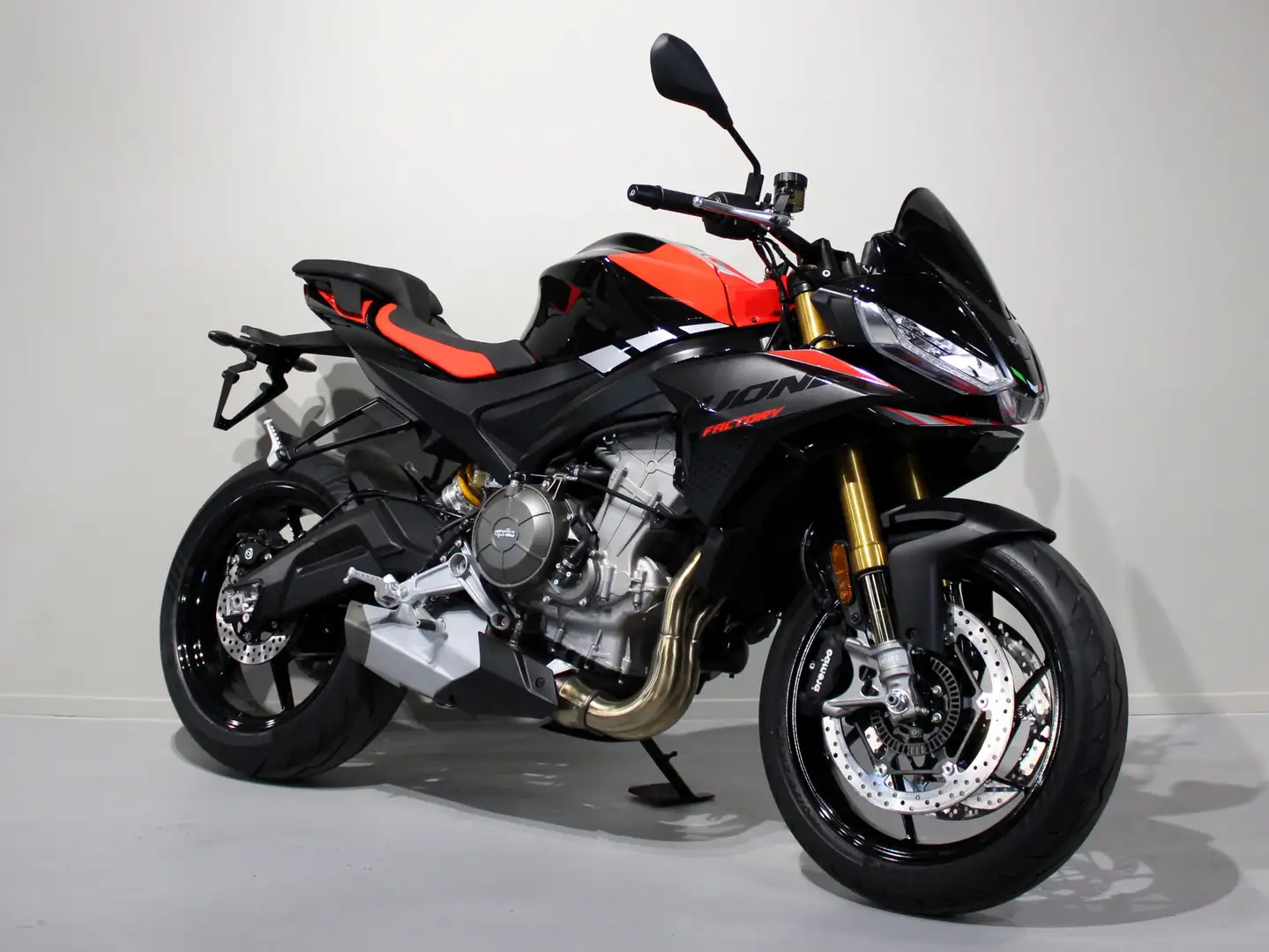 Aprilia Tuono 660 Factory - 2