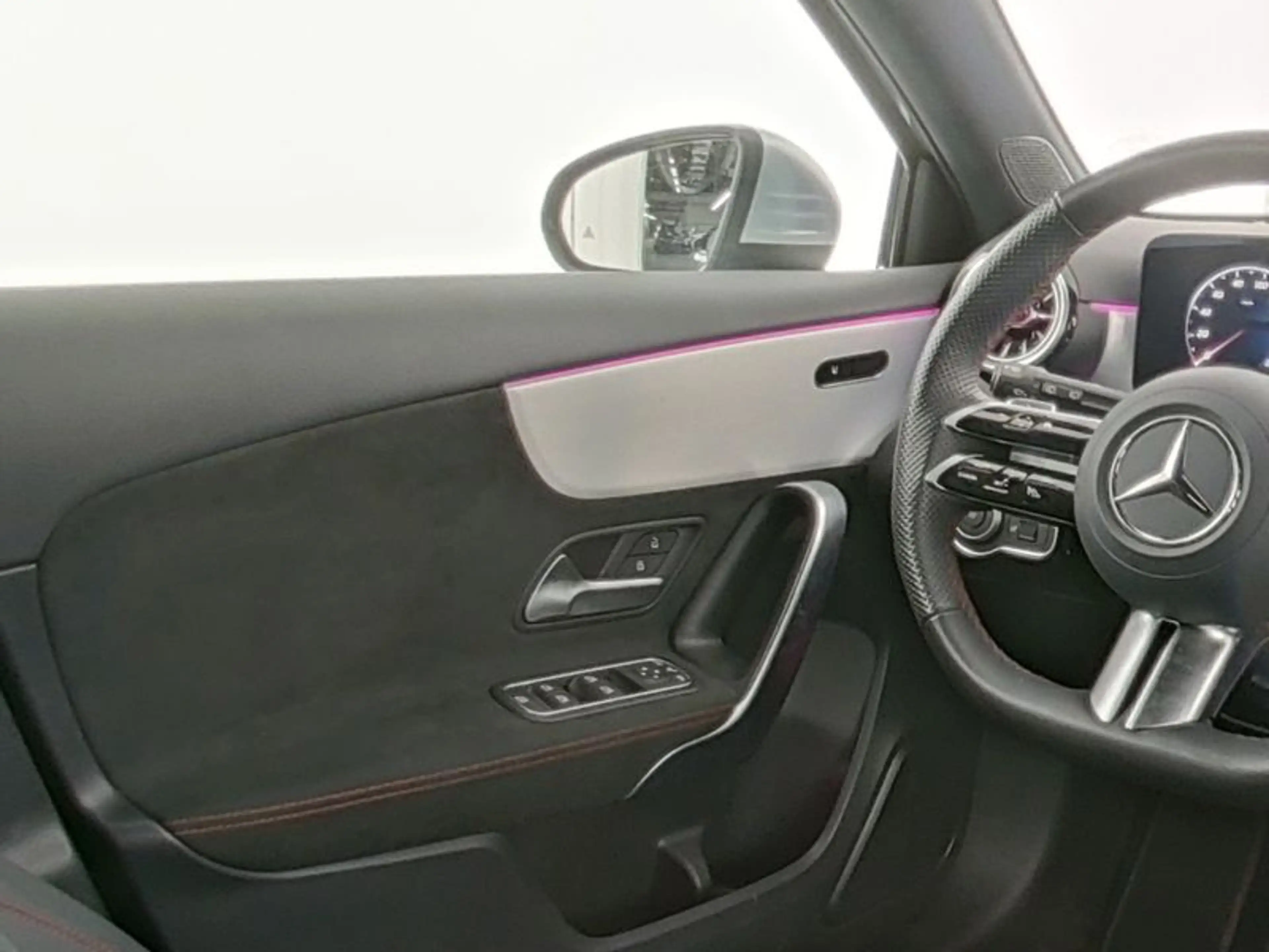 Mercedes-Benz A 200 , AMG MULTI 360 DISTR KAMERA SPUR PDC SHZ — photo 11