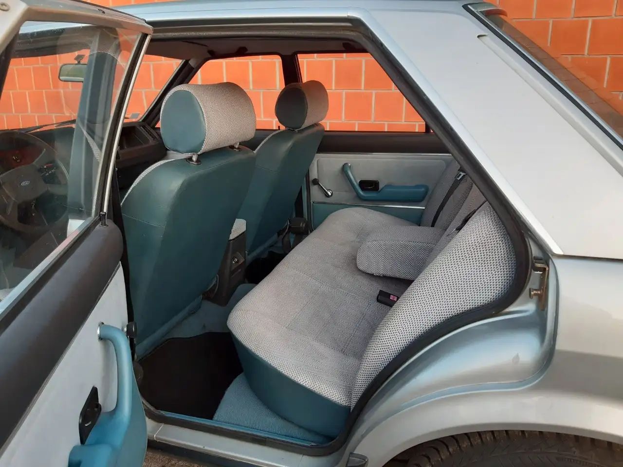 Ford Granada MK 2 - 2,0 Automatik - erst 78000 Km., foto 8