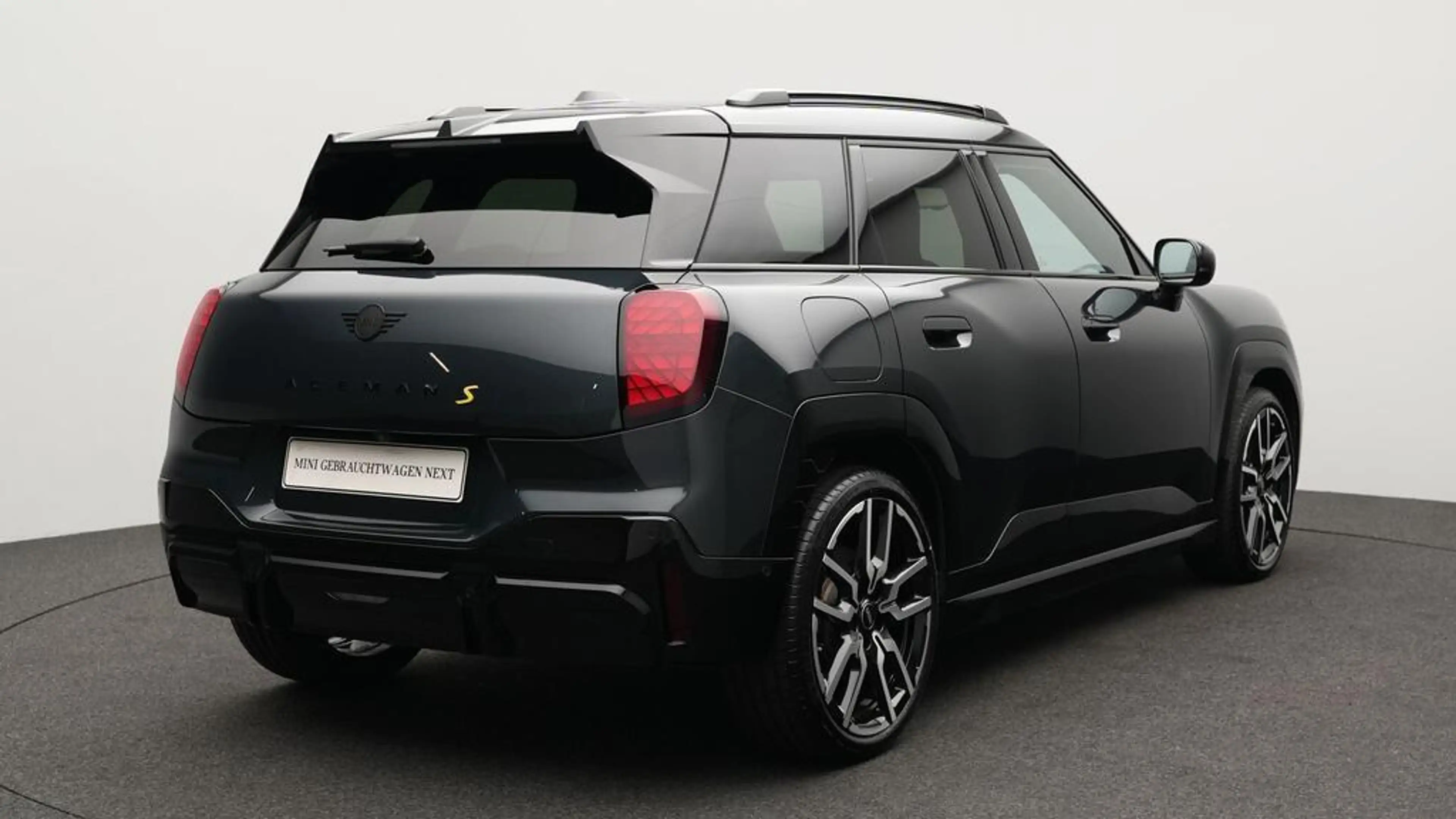 MINI Aceman John Cooper Works Trim — photo 6