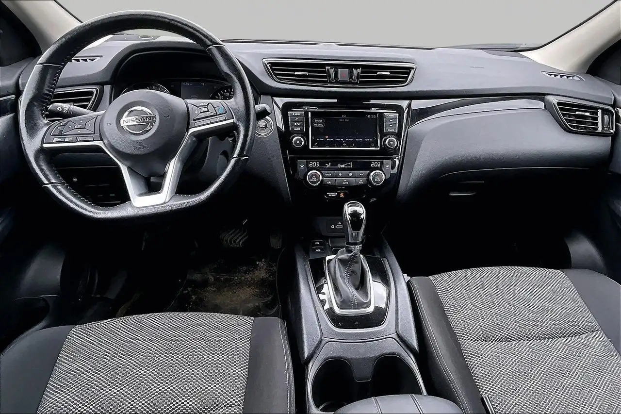 Nissan Qashqai photo Nissan Qashqai