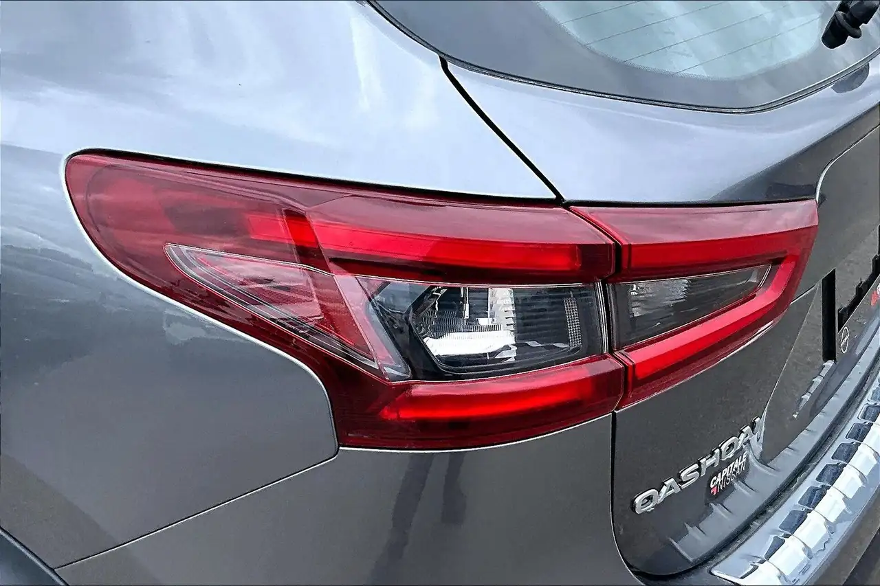 Nissan Qashqai photo Nissan Qashqai