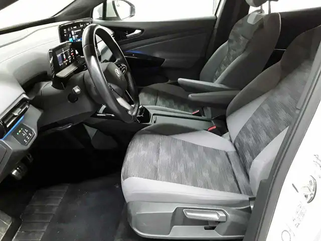 Volkswagen Id.5 view 7