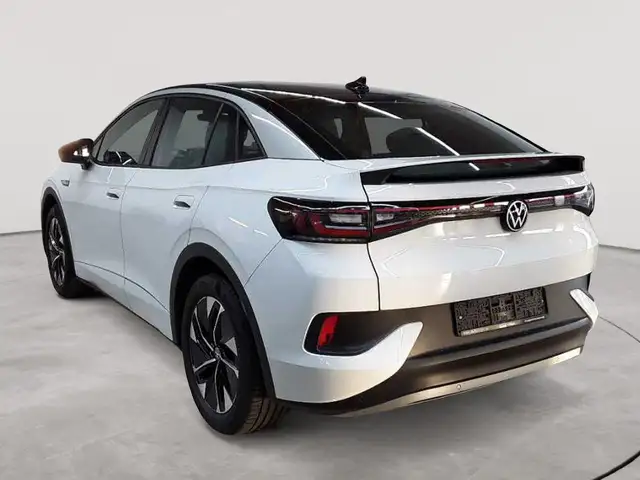 Volkswagen Id.5 view 5