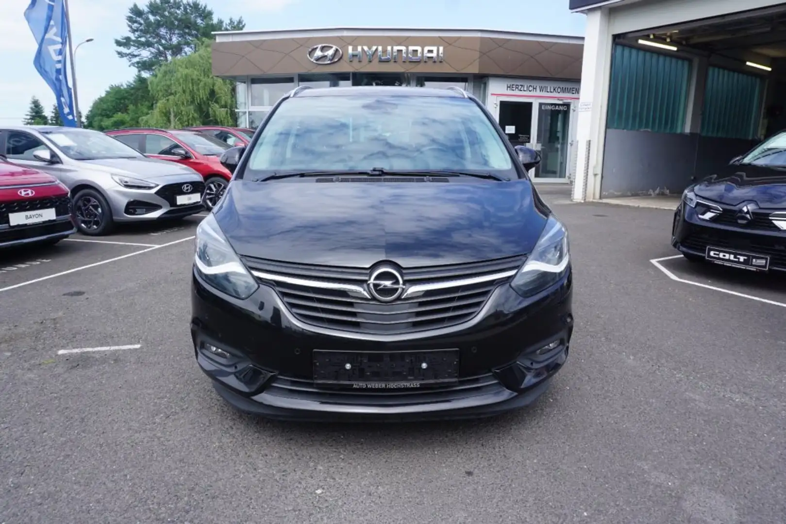 Opel Zafira TOURER 2,0 CDTi ECOTEC Innovation Automatik Schwarz - 2