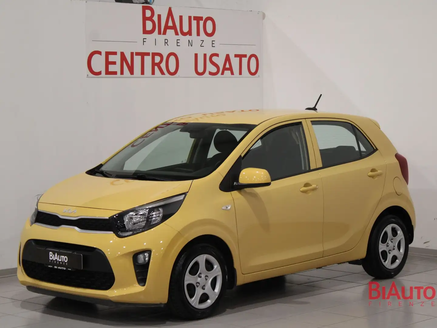 Kia Picanto Picanto 1.0 12V 5 porte Urban Giallo - 1