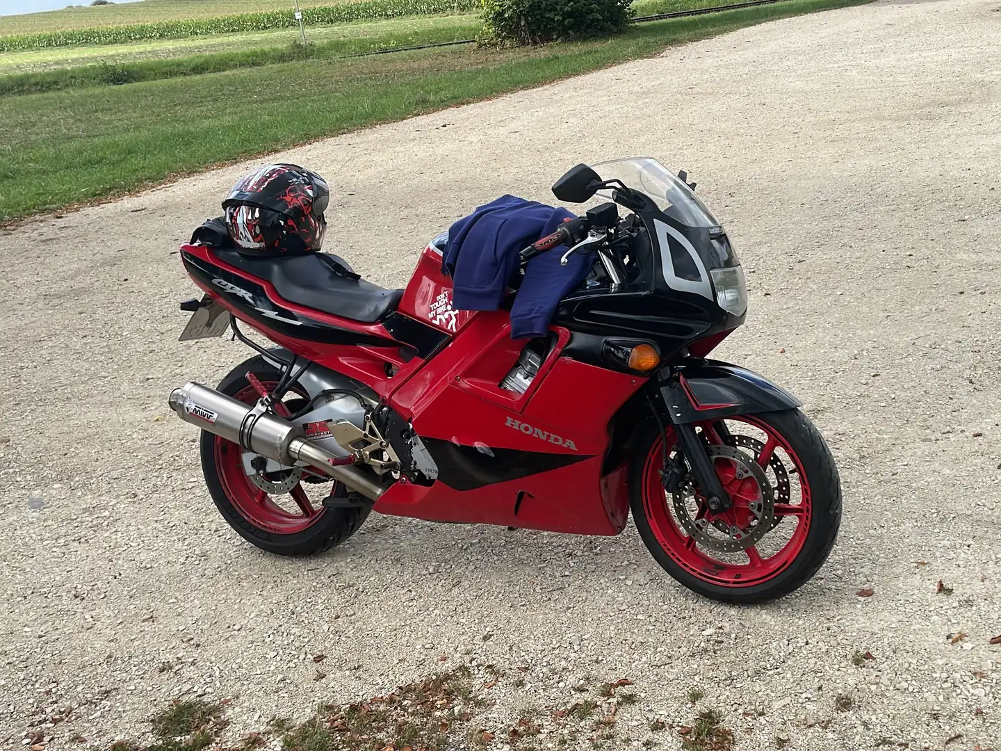 Honda CBR 600 Czerwony - 2