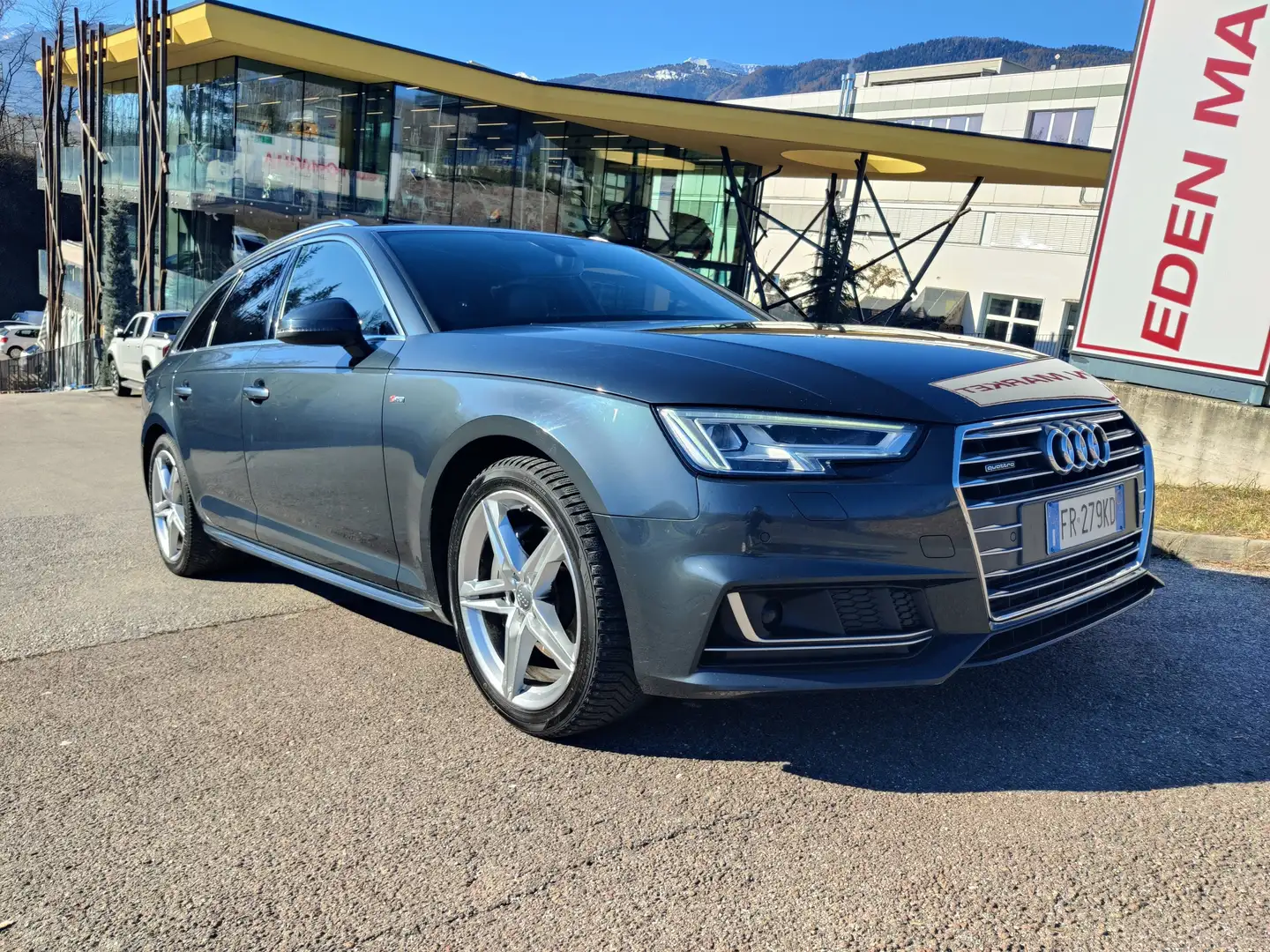 Audi A4 Avant 3.0 tdi S line edition 218cv s-tronic Grigio - 2
