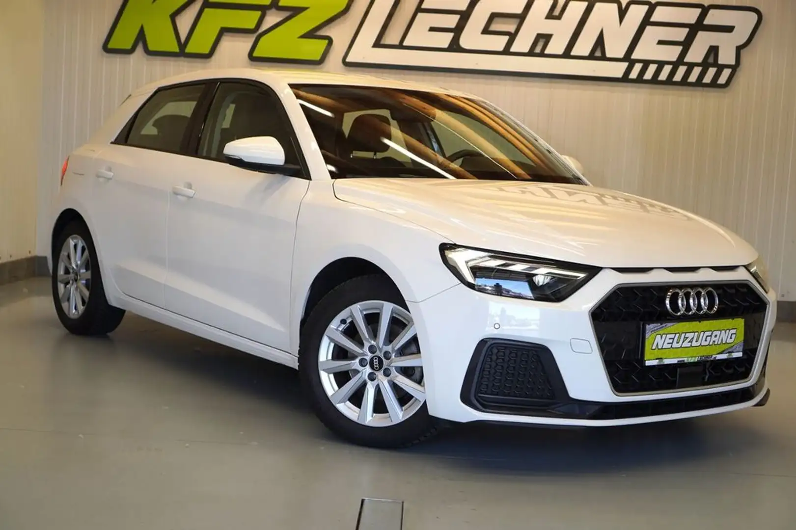 Audi A1 SB 30 TFSI ''Advanced'' VIRTUAL*LED*SHZ*PDC Beyaz - 2