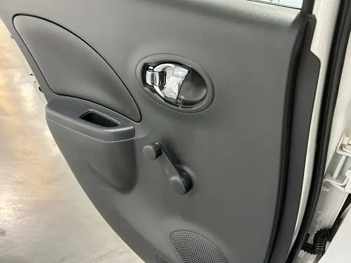 Nissan Micra 1.2 Visia (2013-) 2014, foto 17