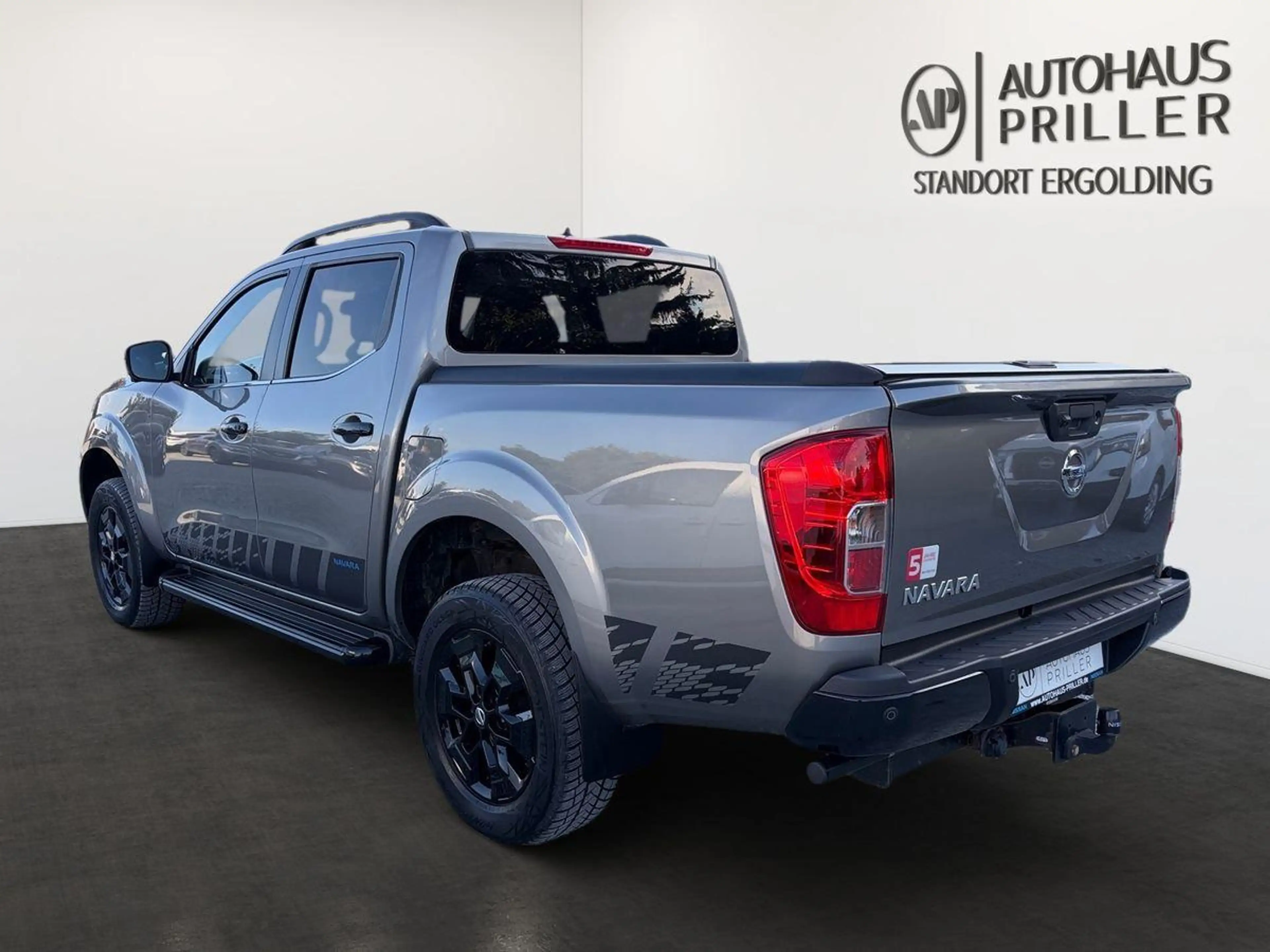 Nissan Navara DC 4x4 AT N-Guard *LED/SHZ/NAVI* — photo 8