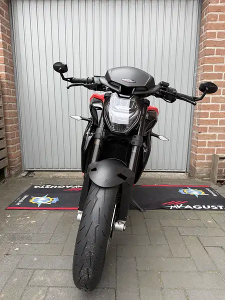 MV Agusta Brutale 800 - foto 3