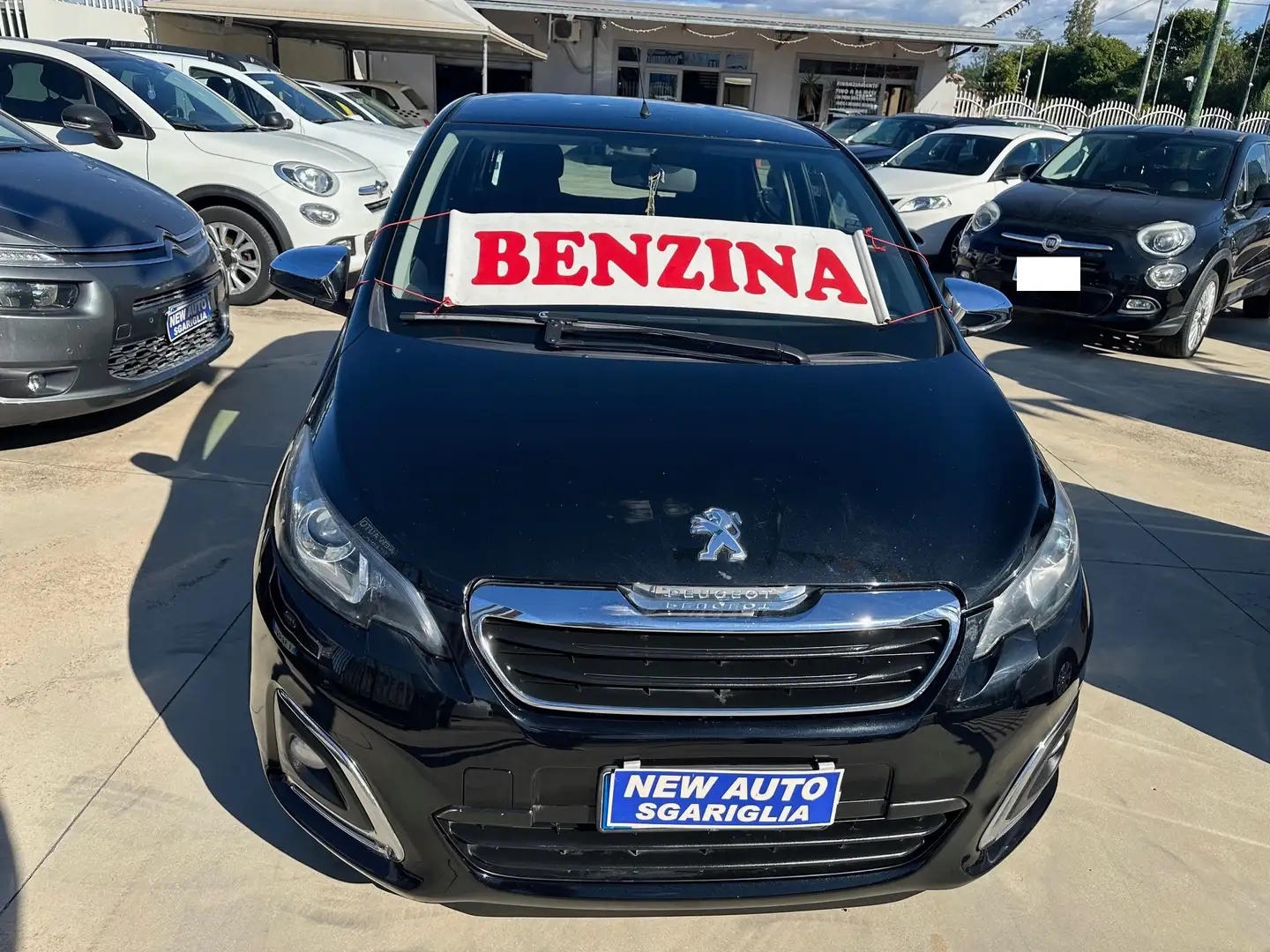 Peugeot 108 5p 1.0 12v Allure Nero - 2