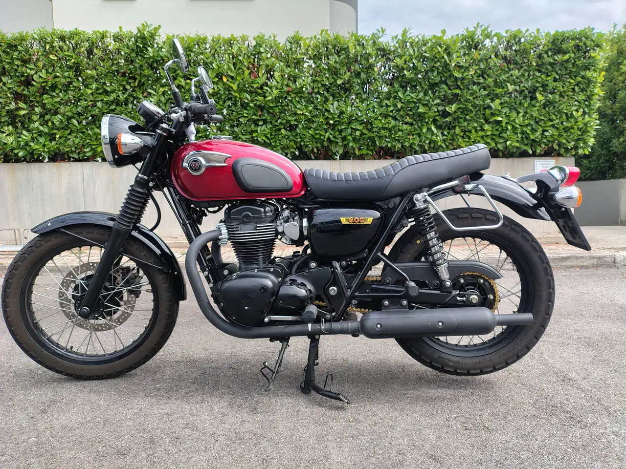 Kawasaki W 800