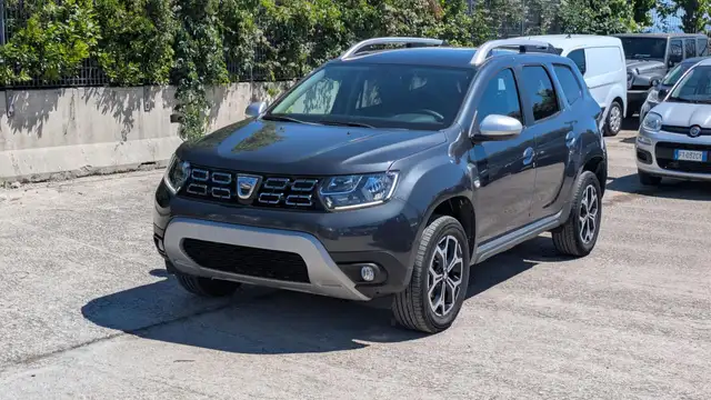Dacia Duster view 2