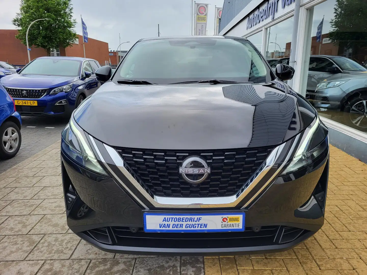 Nissan Qashqai 1.3 MHEV Business Premium / 26.000 Km / Carplay&An Zwart - 2