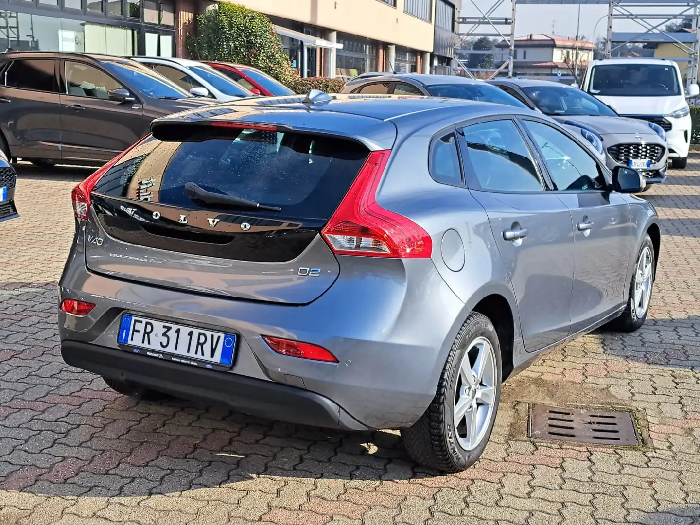 Volvo V40 V40 2.0 d2 Momentum EURO 6B Grey - 2