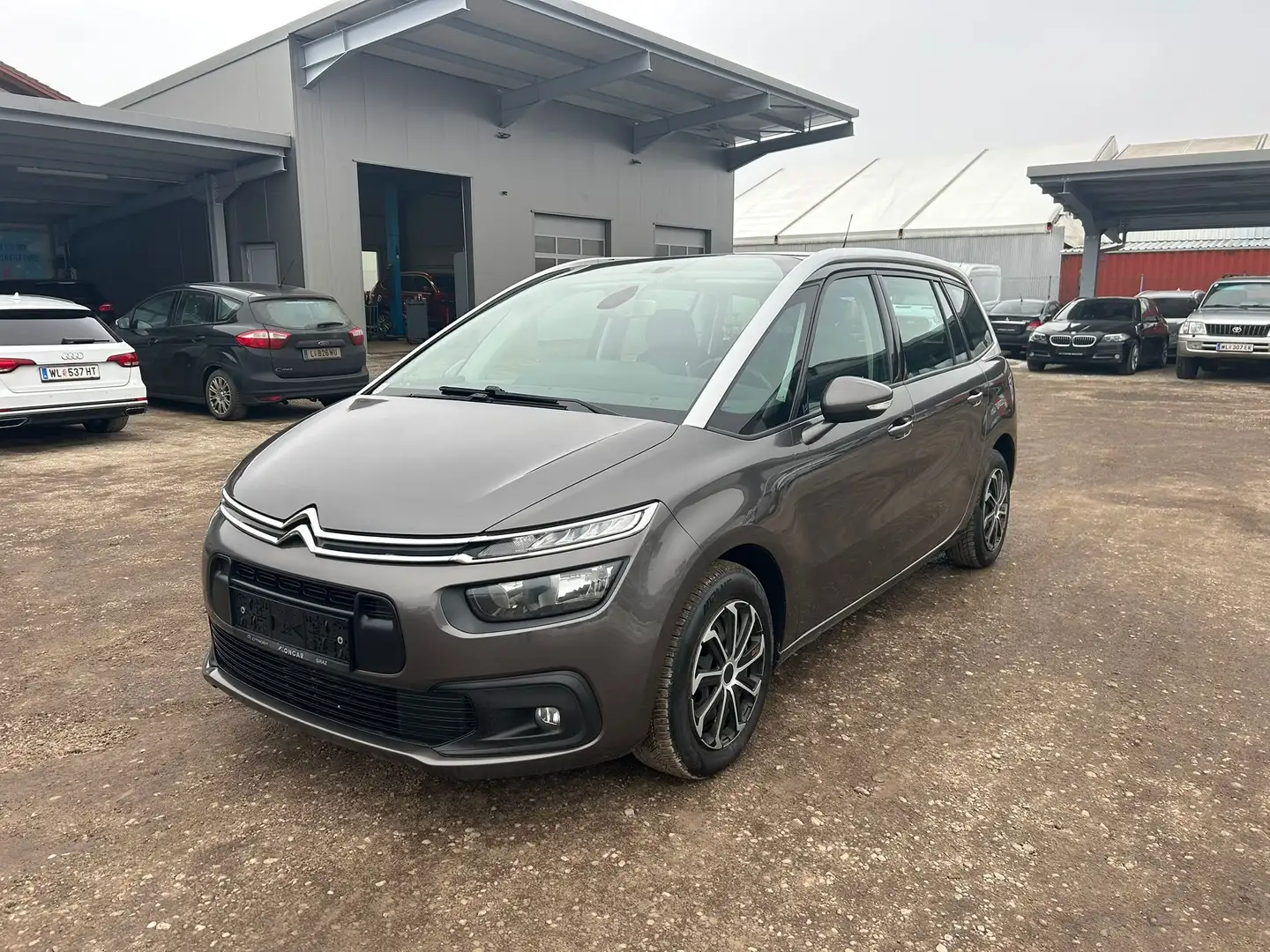 Citroen Grand C4 SpaceTourer Feel Brun - 2