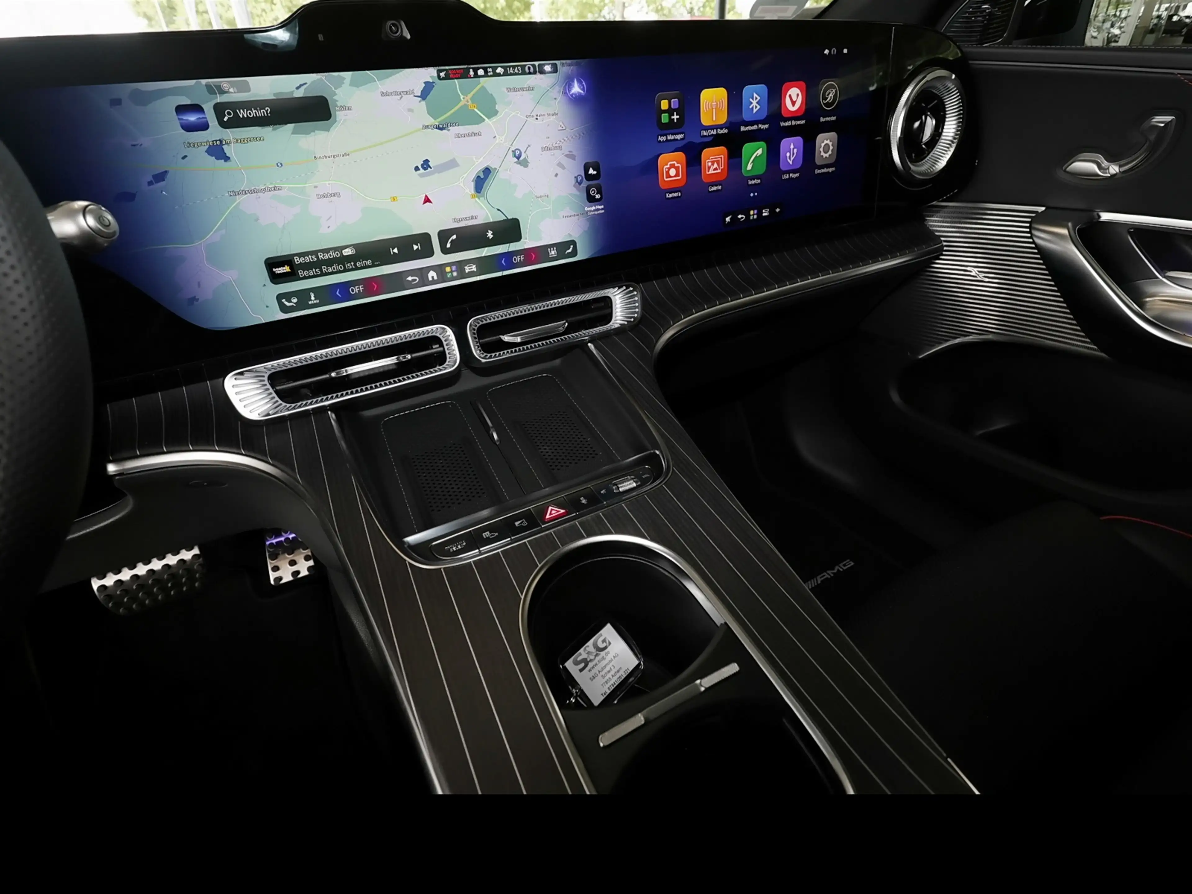 Mercedes-Benz GLC 400 4M elektrisch AMG MBUX+RüKam+DIG-LED+AHK — photo 11