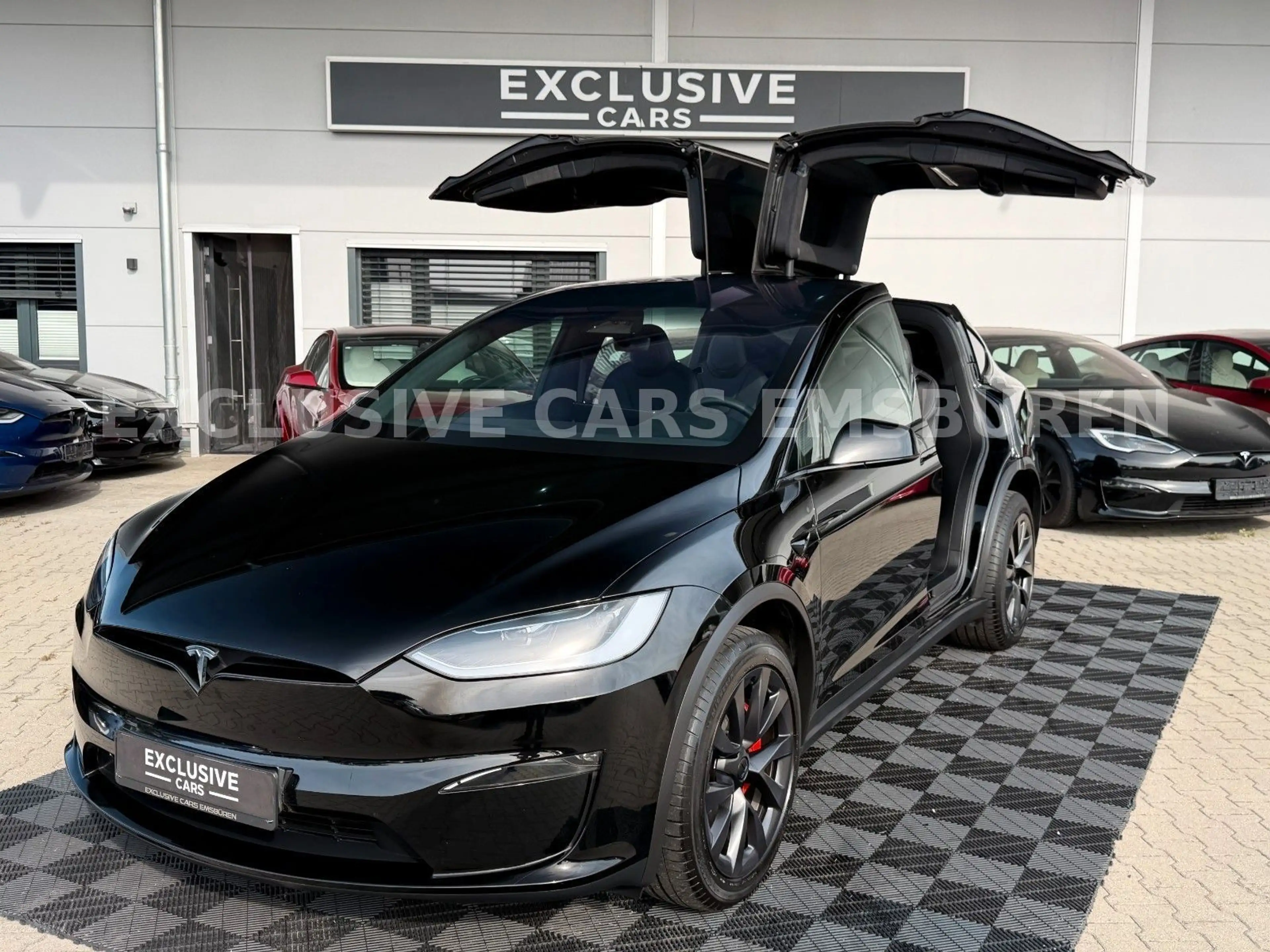 Tesla Model X MODEL X PLAID | ENHANCED AUTOPILOT 4 | MATRIX — photo 14