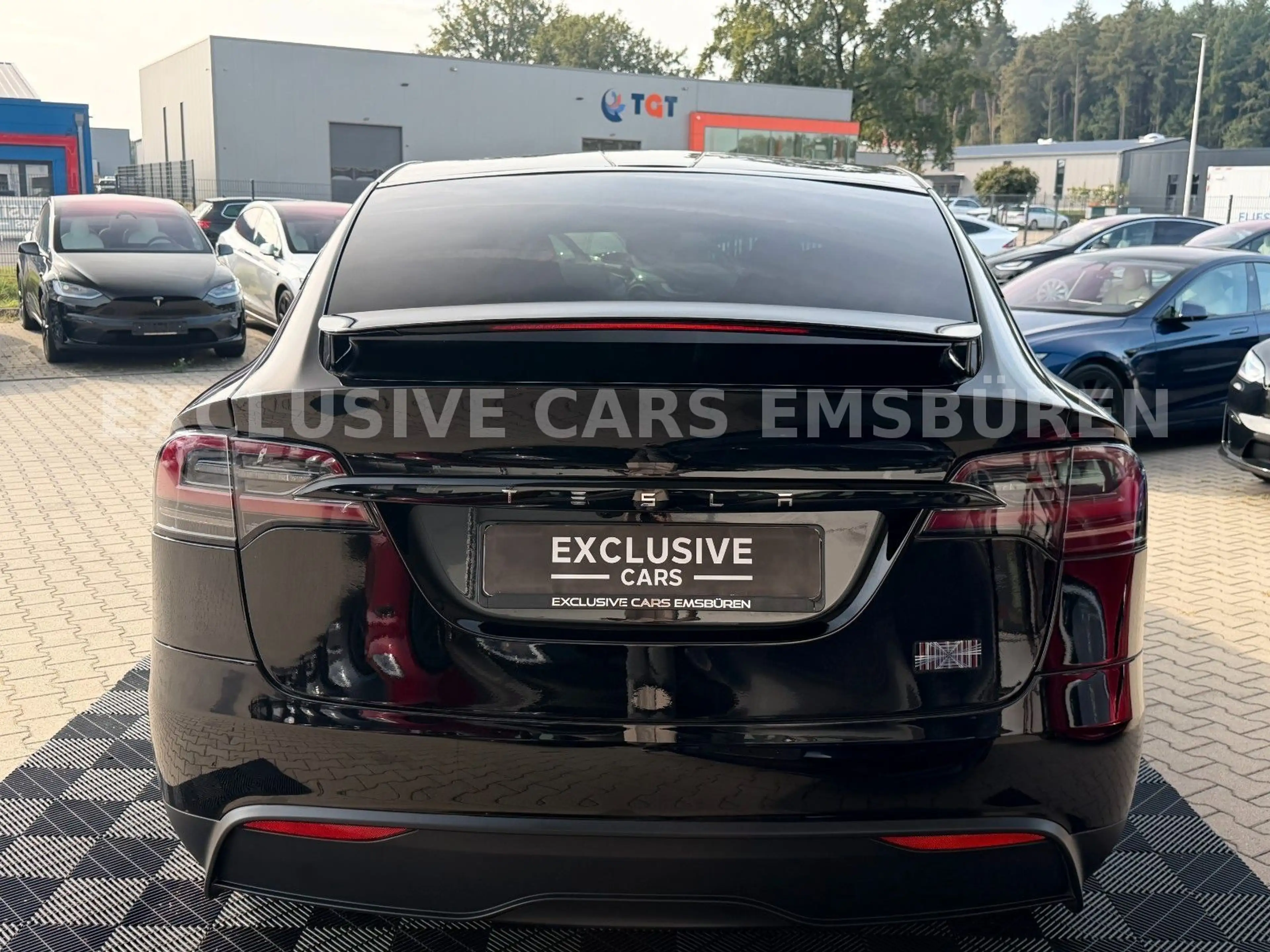 Tesla Model X MODEL X PLAID | ENHANCED AUTOPILOT 4 | MATRIX — photo 10