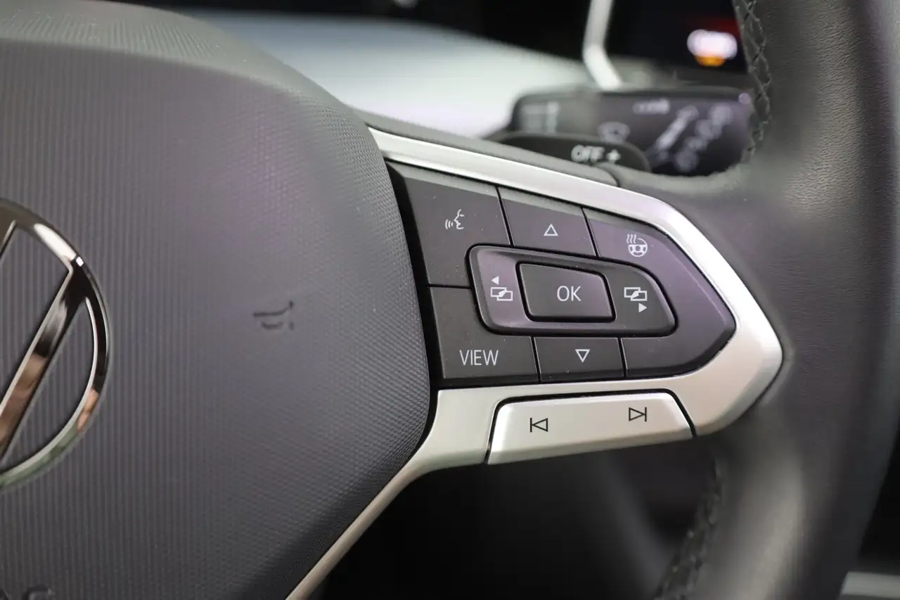 Volkswagen Golf VIII Variant 1.5 eTSI Goal LED ACC AHK 360°, миниатюра 17