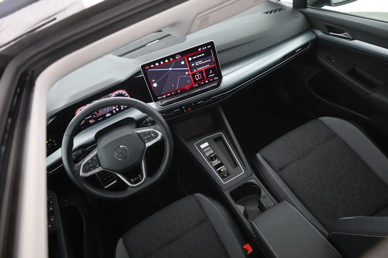 Volkswagen Golf VIII Variant 1.5 eTSI Goal LED ACC AHK 360°, миниатюра 30