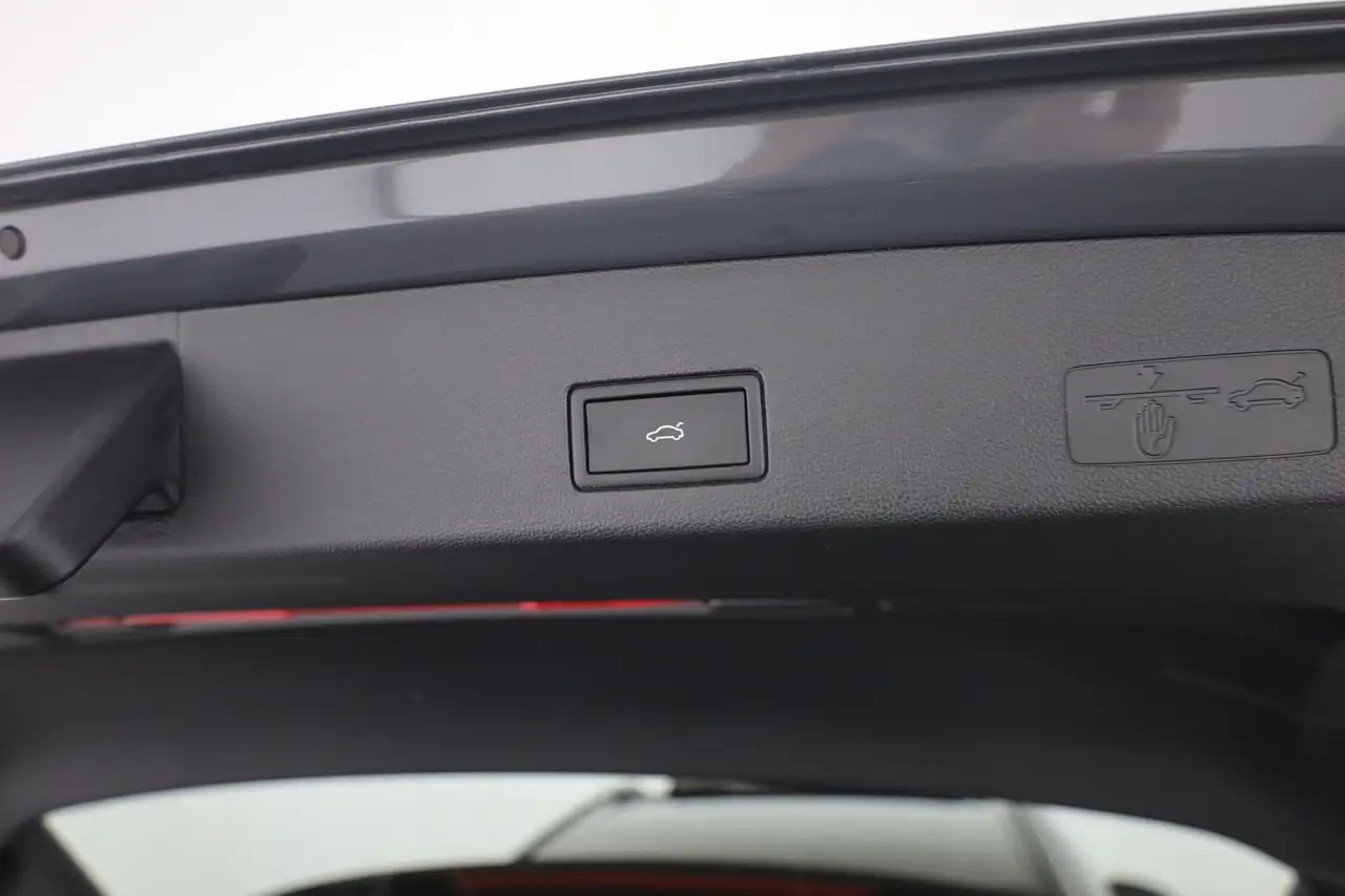 Volkswagen Golf VIII Variant 1.5 eTSI Goal LED ACC AHK 360°, миниатюра 29