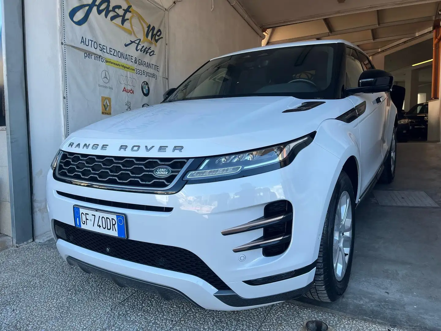 Land Rover Range Rover Evoque Range Rover Evoque 2.0d i4 mhev R-Dynamic awd163cv Weiß - 2
