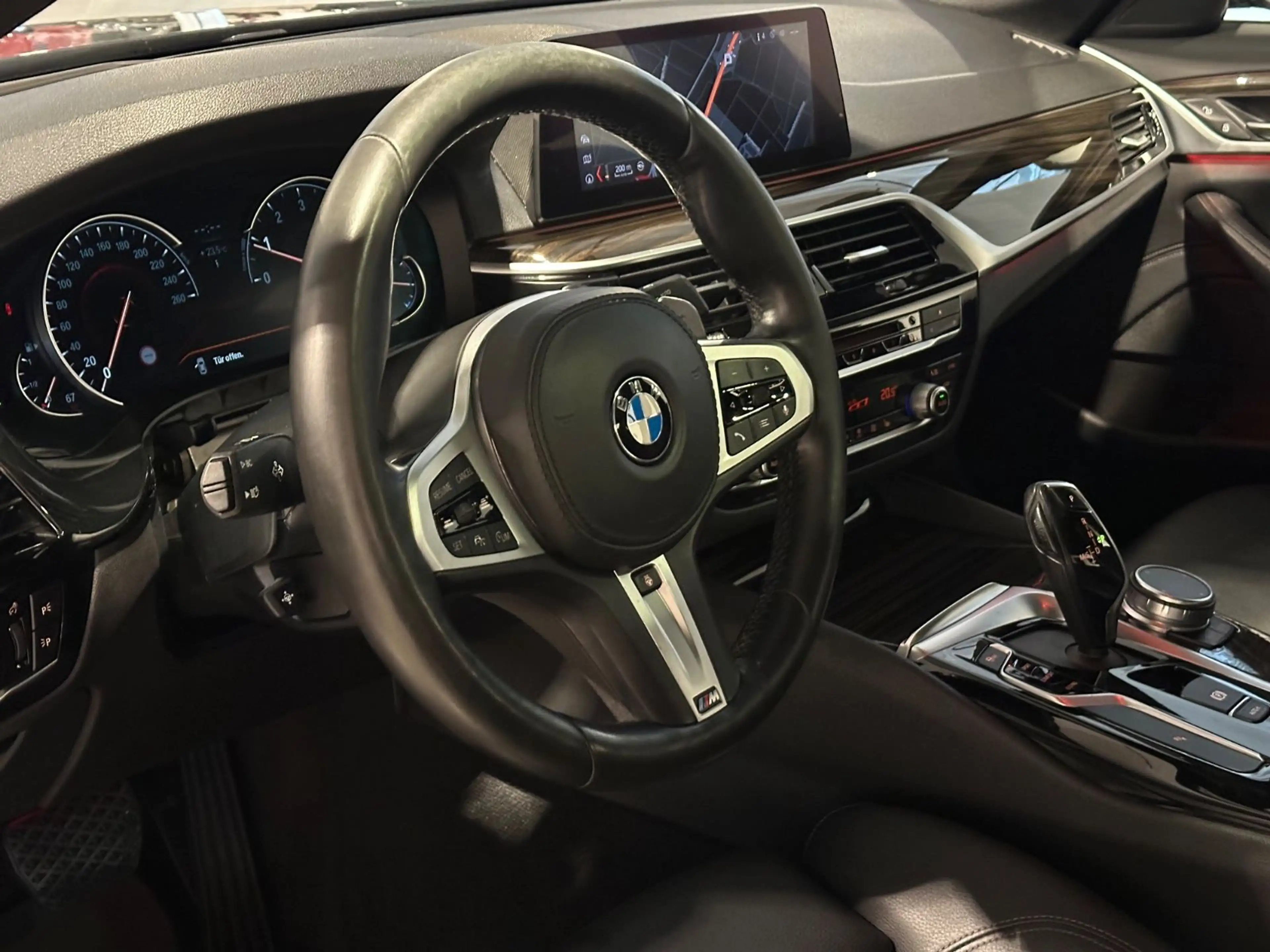 BMW 530 i Sport Line*Schiebed.,Leder,ACC,Leder,Navi* — photo 9