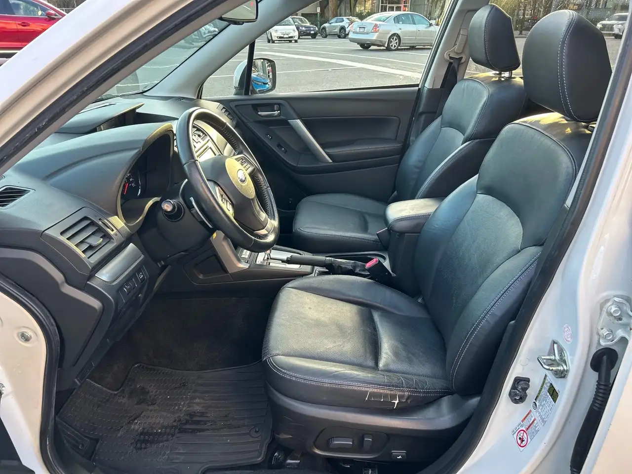 Subaru Forester снимка Subaru Forester