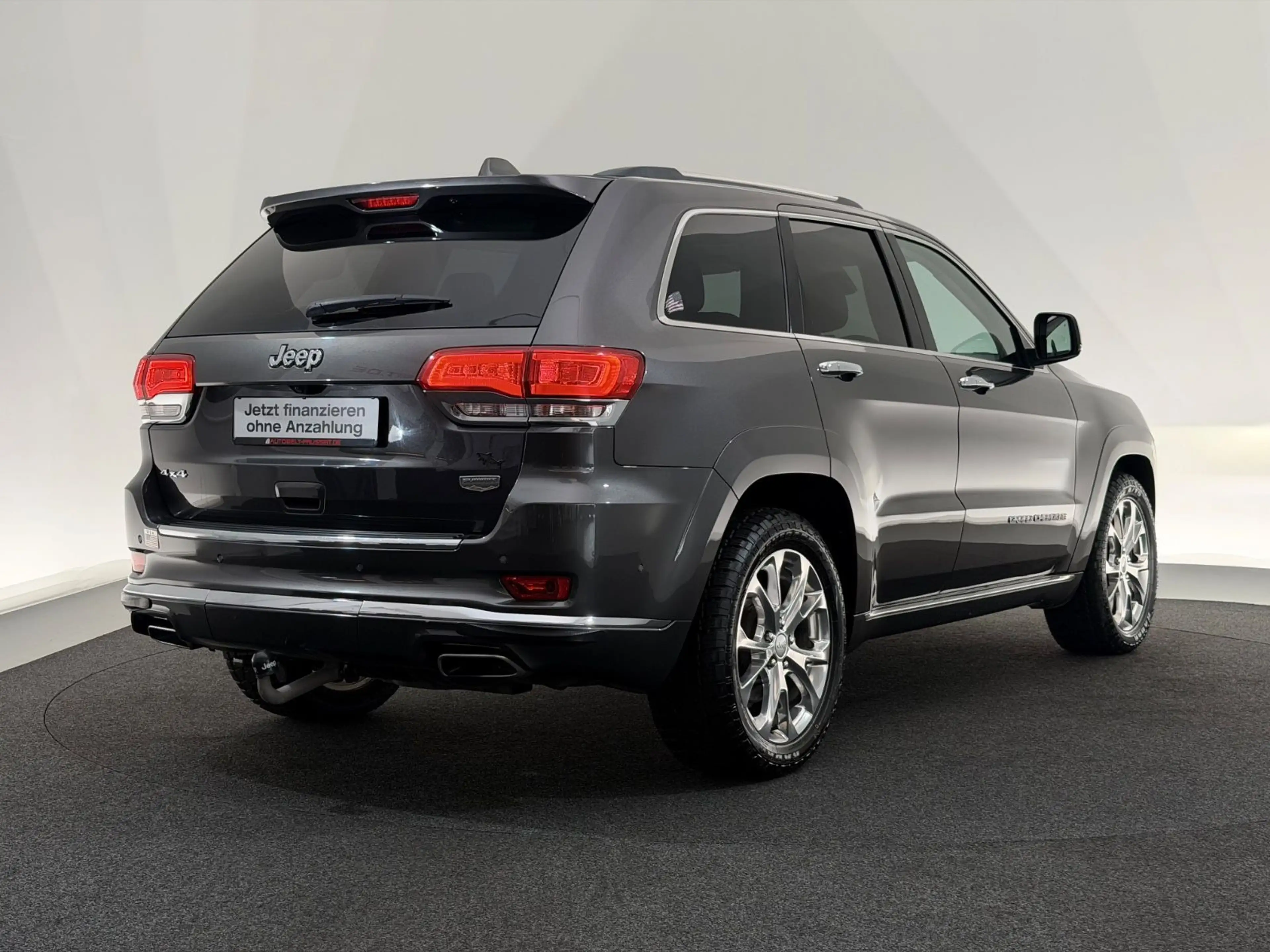 Jeep Grand Cherokee 3.0*SUMMIT*XENON-PANO-HARMAN-ACC — photo 7