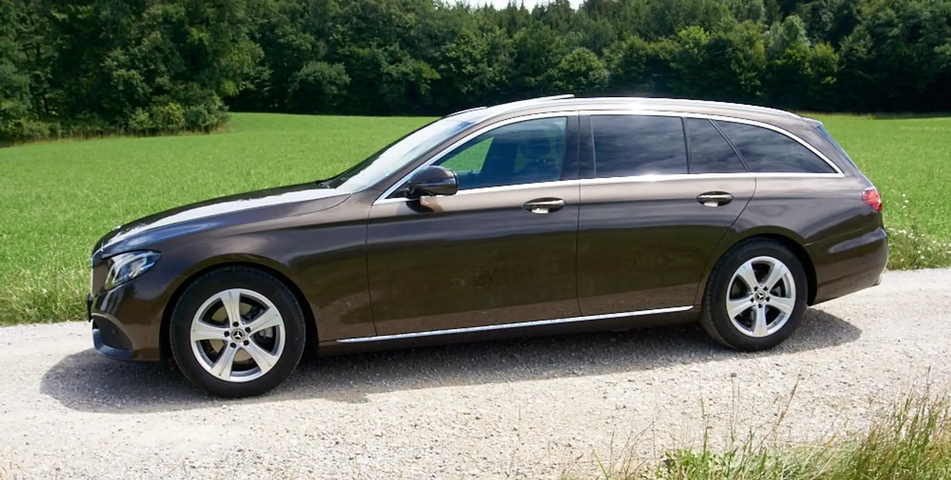 Mercedes-Benz E 200 T 9G-TRONIC Avantgarde SD, 360°, ACC, LED, ... Braun - 2