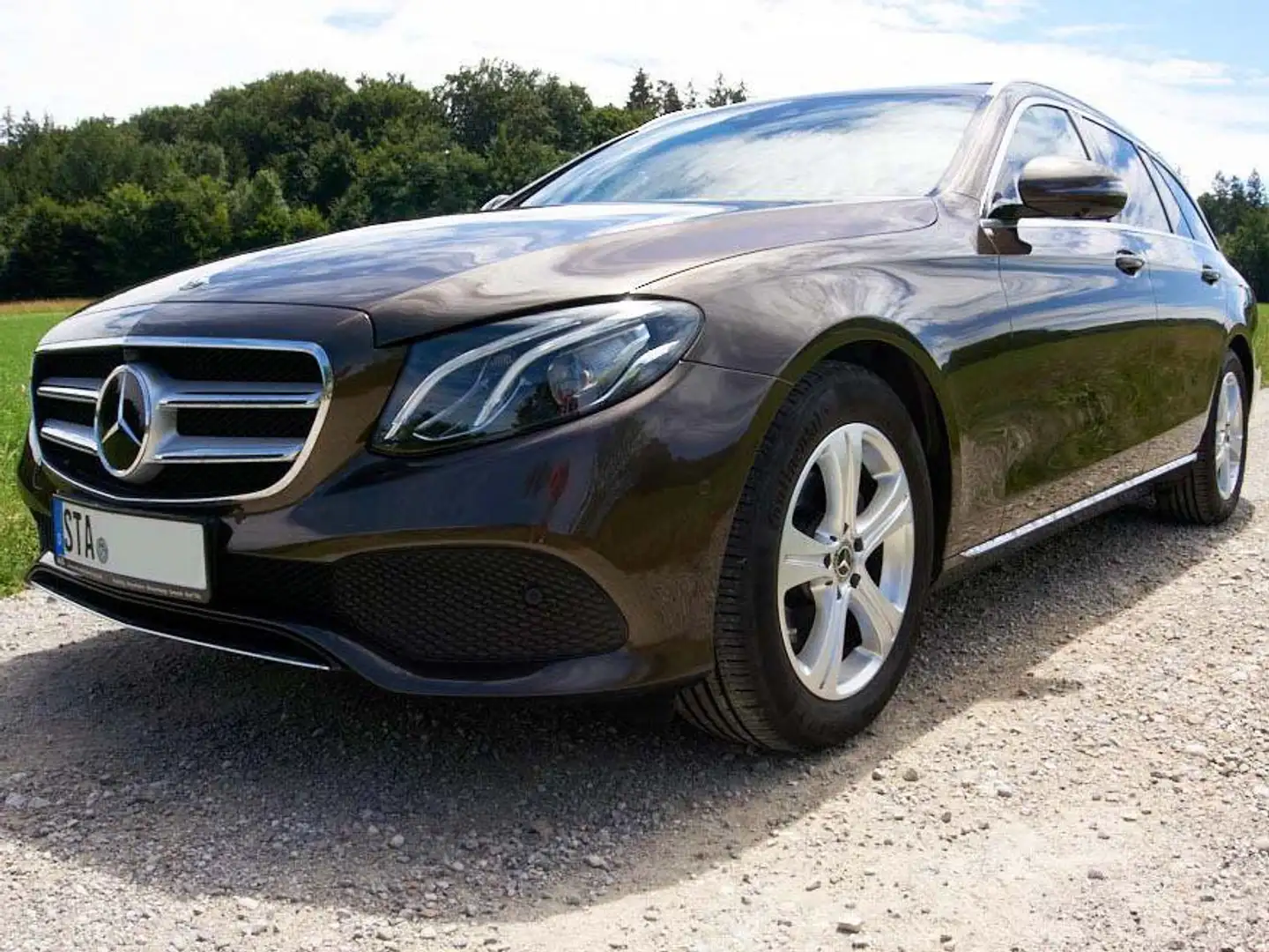 Mercedes-Benz E 200 T 9G-TRONIC Avantgarde SD, 360°, ACC, LED, ... Braun - 1