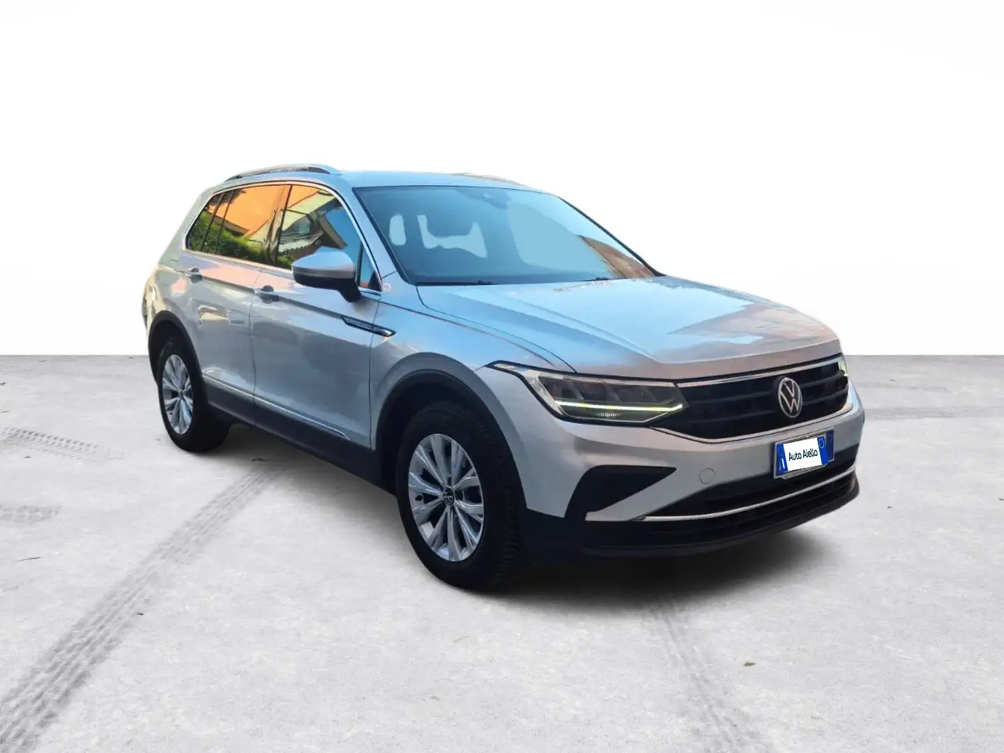 Volkswagen Tiguan 2.0 TDI 150 CV SCR DSG Life Argento - 1