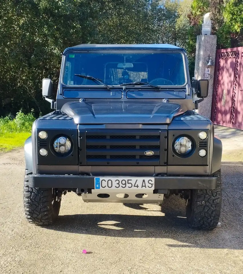 Land Rover Defender 110 TDI Techo Duro, foto 8