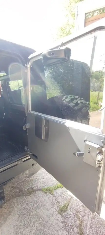 Land Rover Defender 110 TDI Techo Duro, foto 4