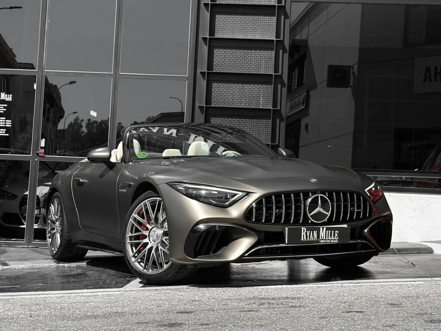 Mercedes-Benz SL 55 AMG 4Matic+ Aut. Gris - 1