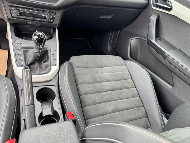 SEAT Arona Xcellence, Car Play, Sitzheiz. — photo 15