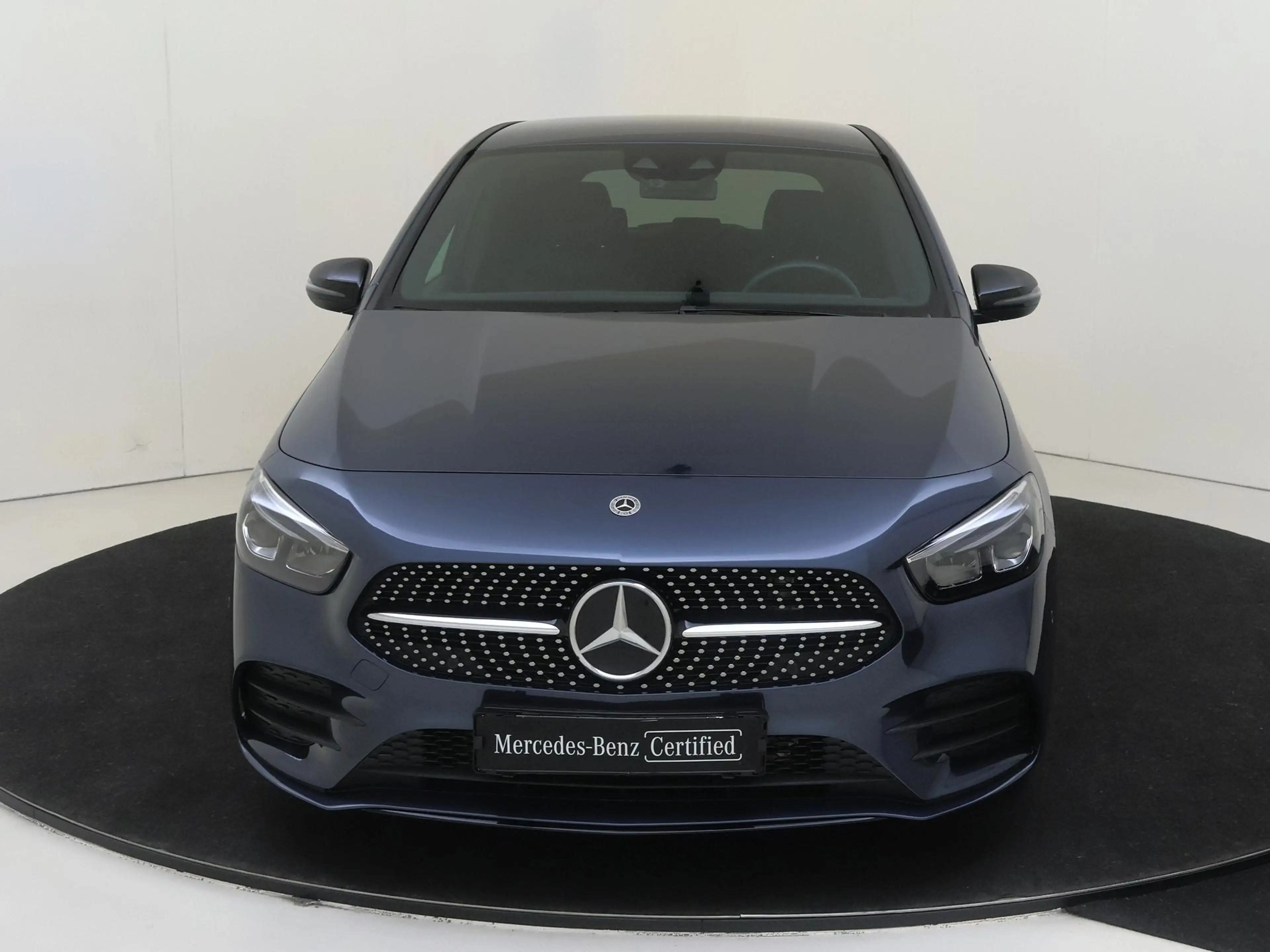 Mercedes-Benz B 180 Business Solution AMG — photo 6