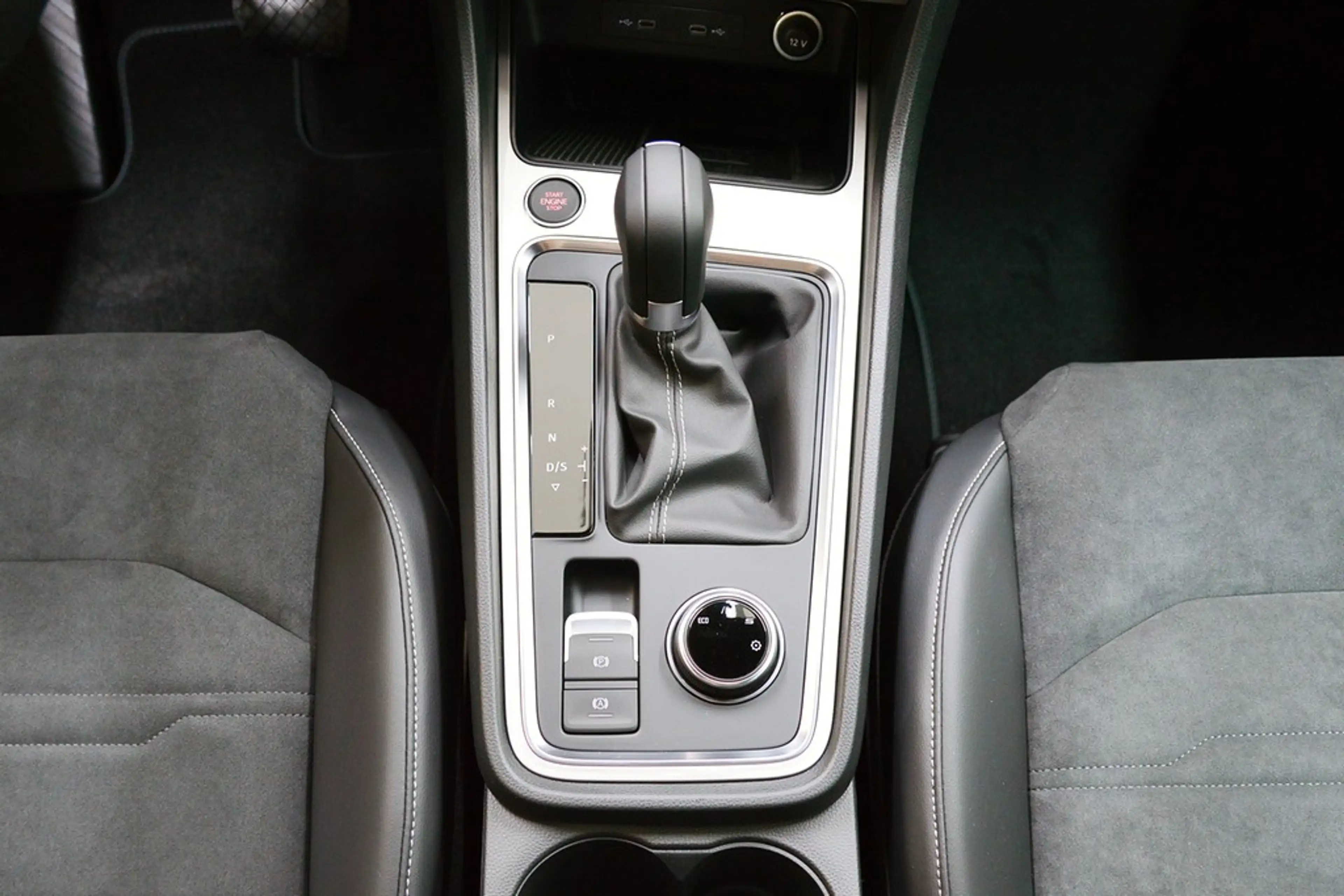 SEAT Ateca 1.5 TSI ACT DSG Xcellence LED*NAV*ACC*SHZ*VIRTU... — photo 11